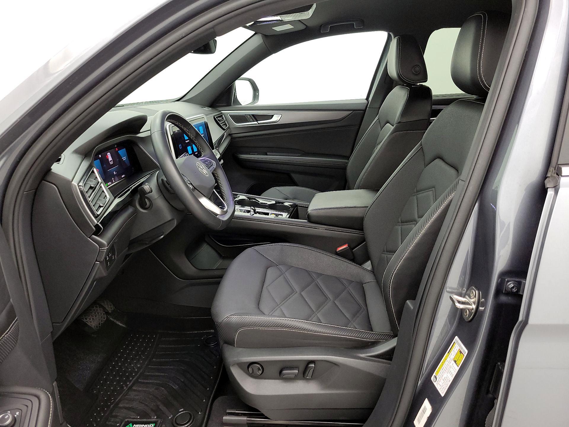 Thumbnail: 2024 Volkswagen Atlas - 11