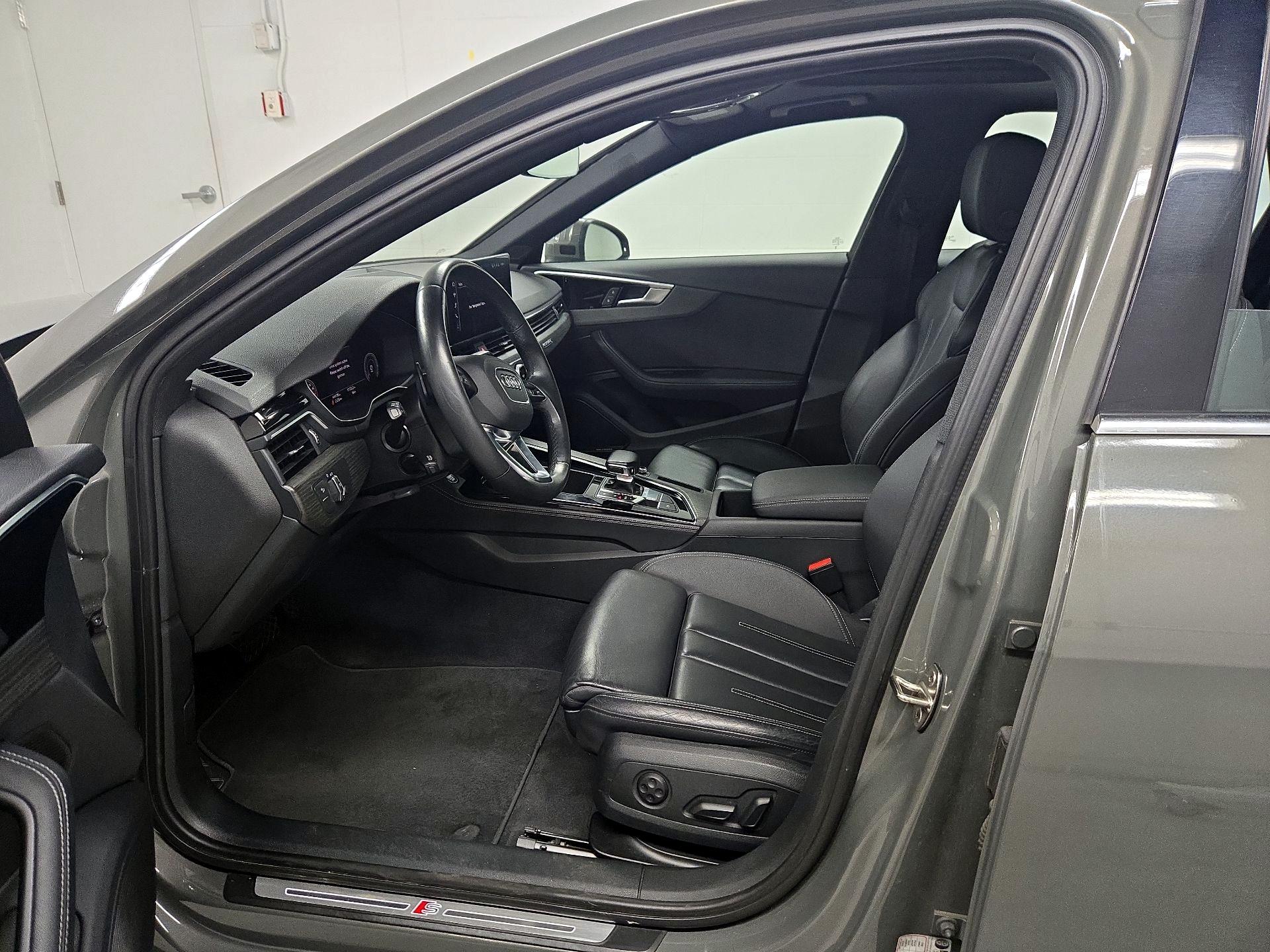 Thumbnail: 2023 Audi A4 - 11