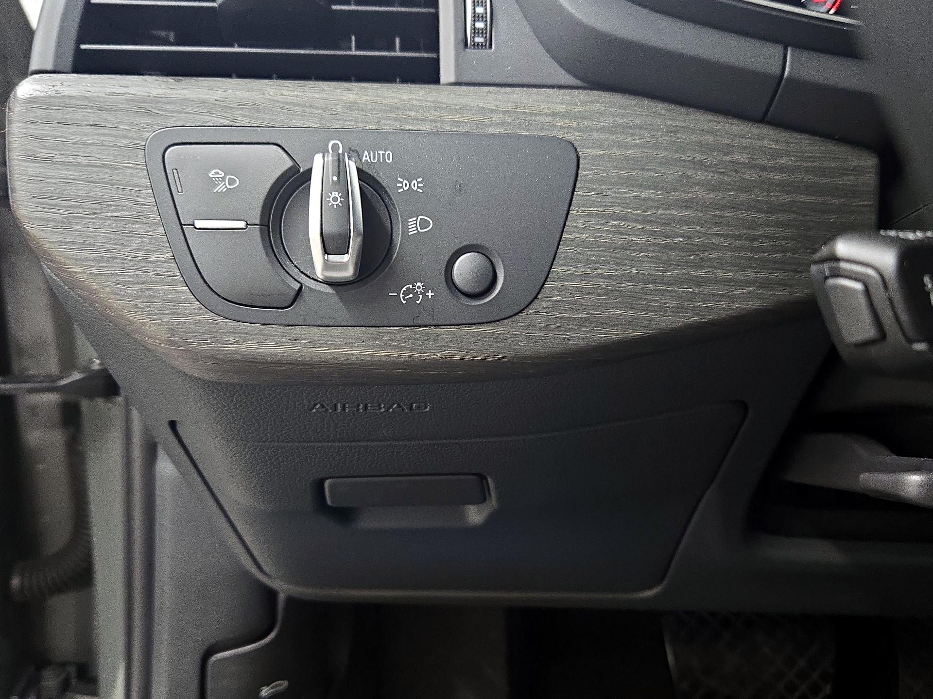 Thumbnail: 2023 Audi A4 - 13