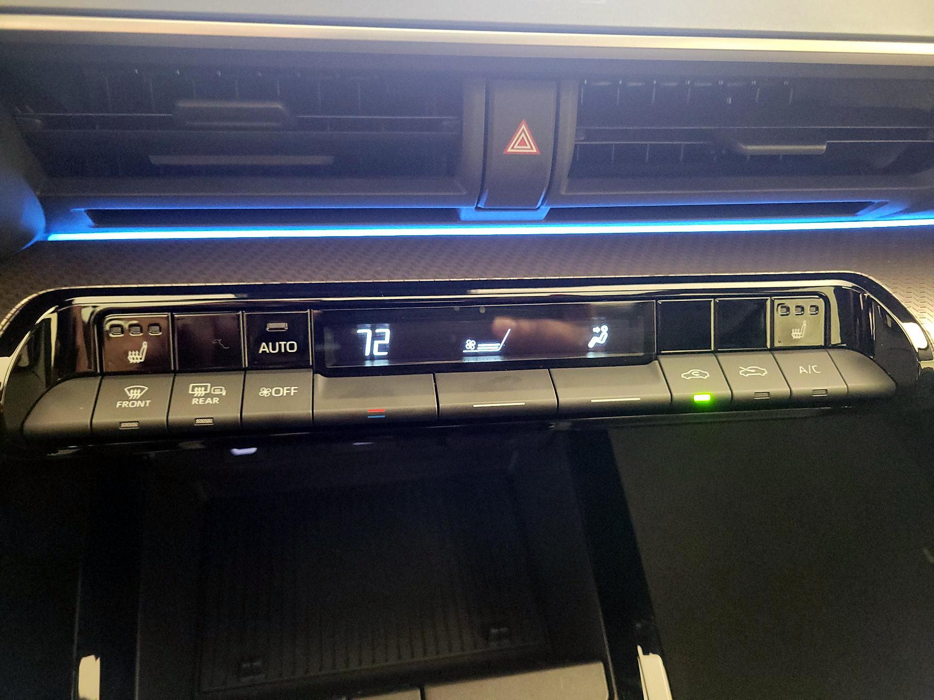 Thumbnail: 2024 Toyota Prius - 16