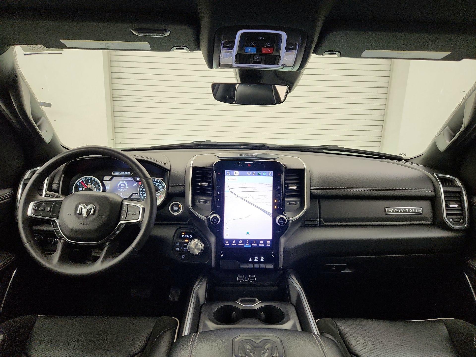 Thumbnail: 2025 RAM 1500 - 9