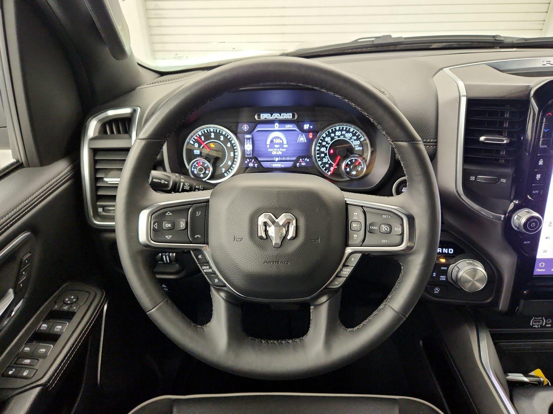 Thumbnail: 2025 RAM 1500 - 10