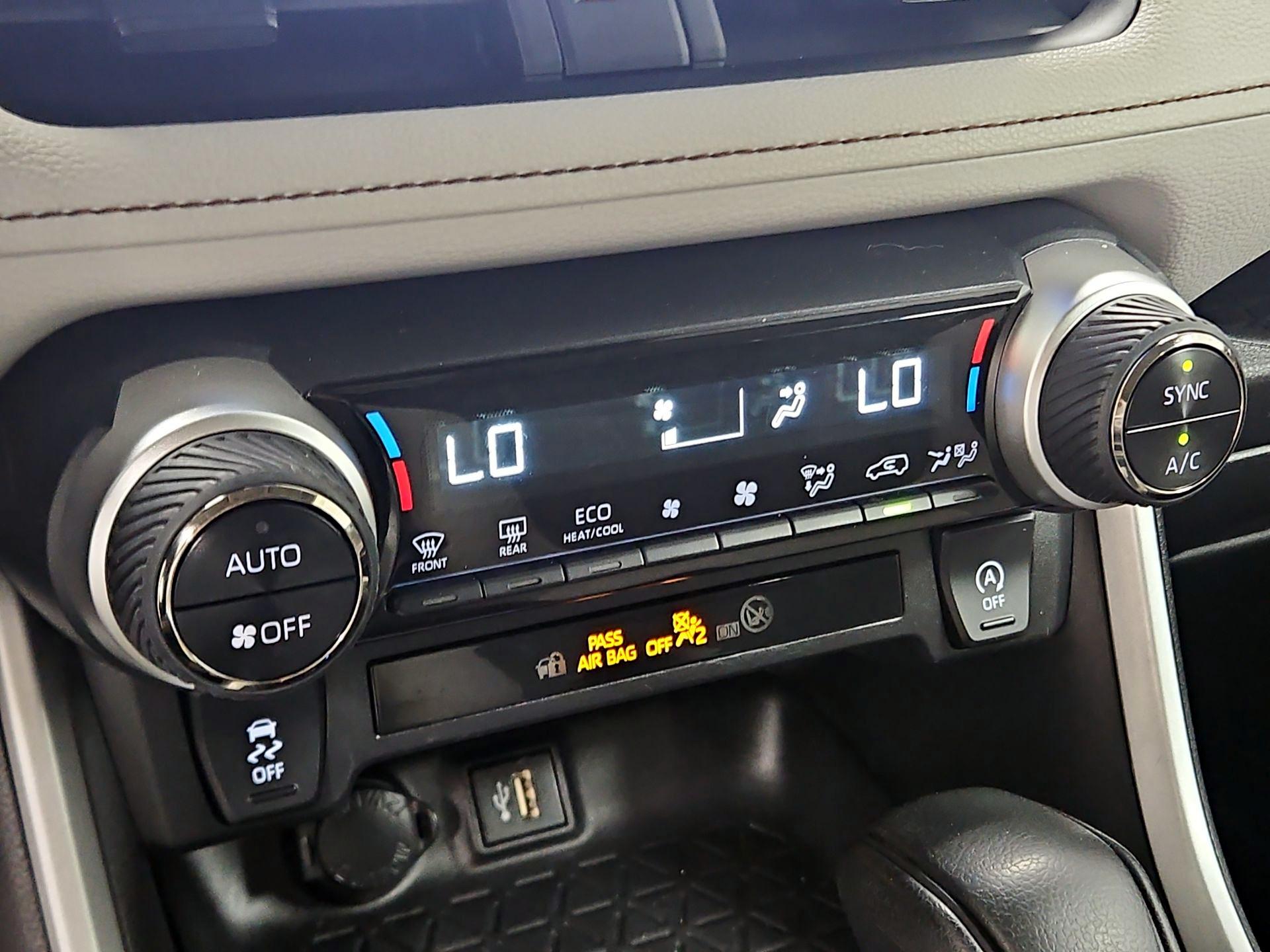 Thumbnail: 2023 Toyota RAV4 - 16