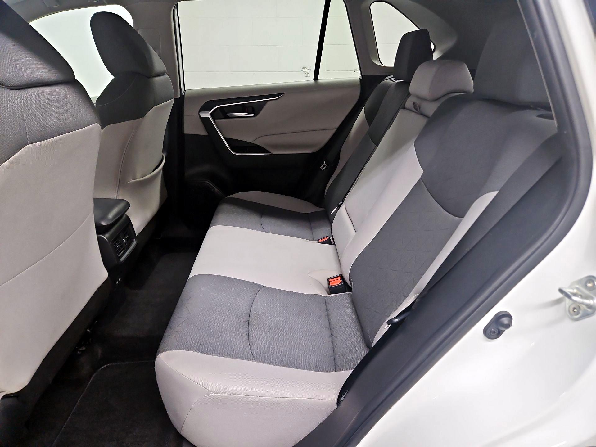 Thumbnail: 2023 Toyota RAV4 - 19