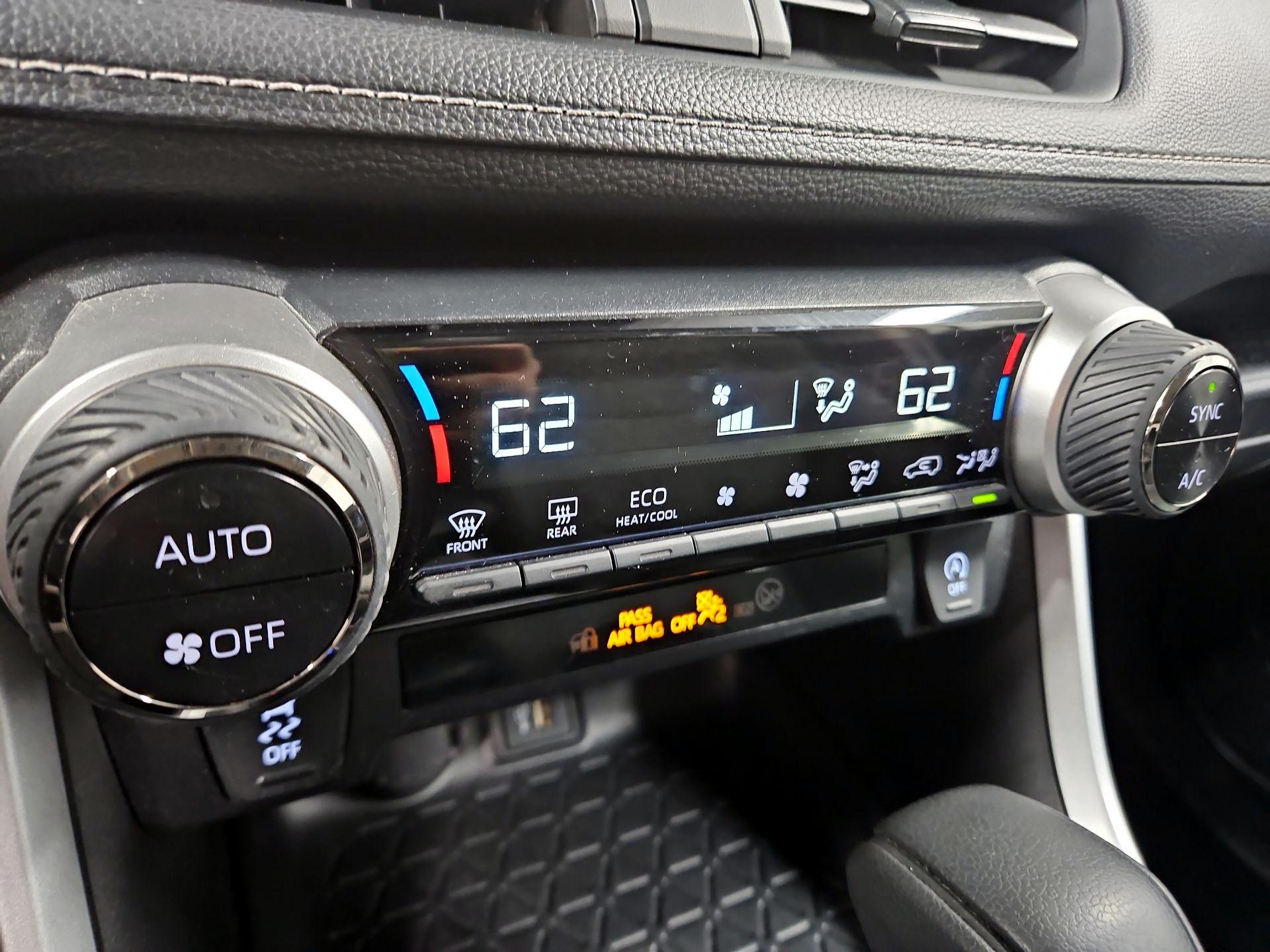 Thumbnail: 2023 Toyota RAV4 - 16