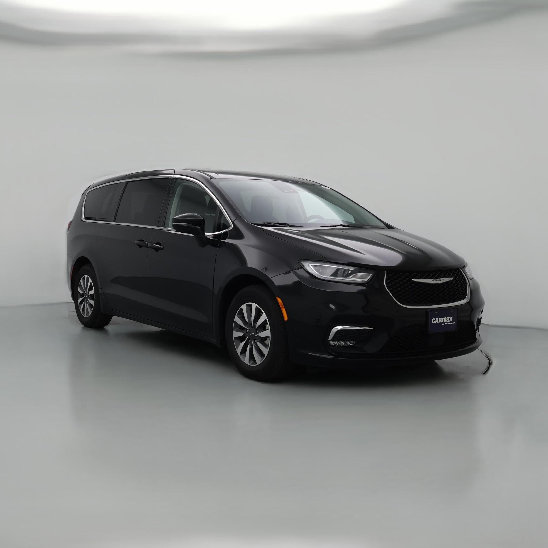 Thumbnail: 2024 Chrysler Pacifica - 1