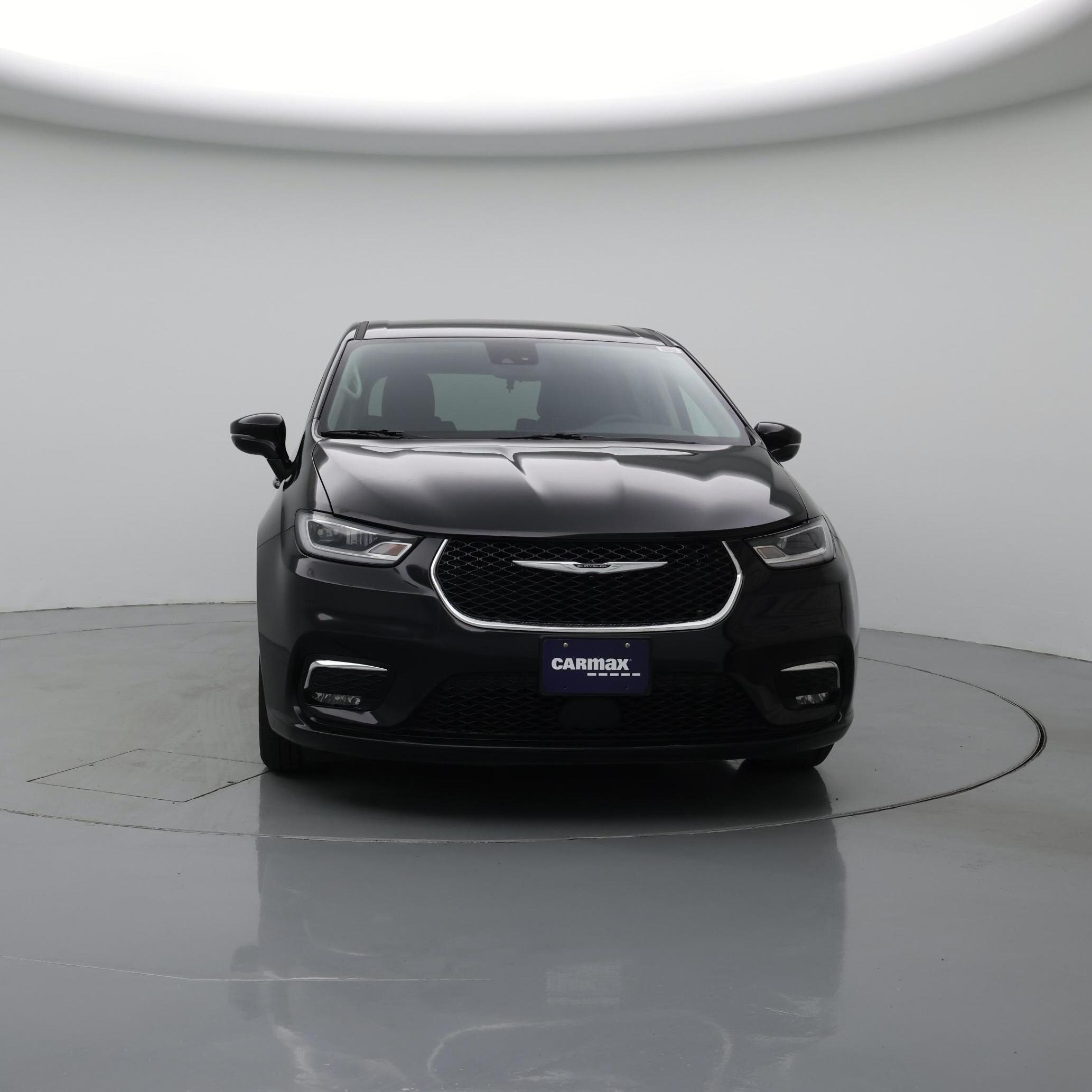 Thumbnail: 2024 Chrysler Pacifica - 5