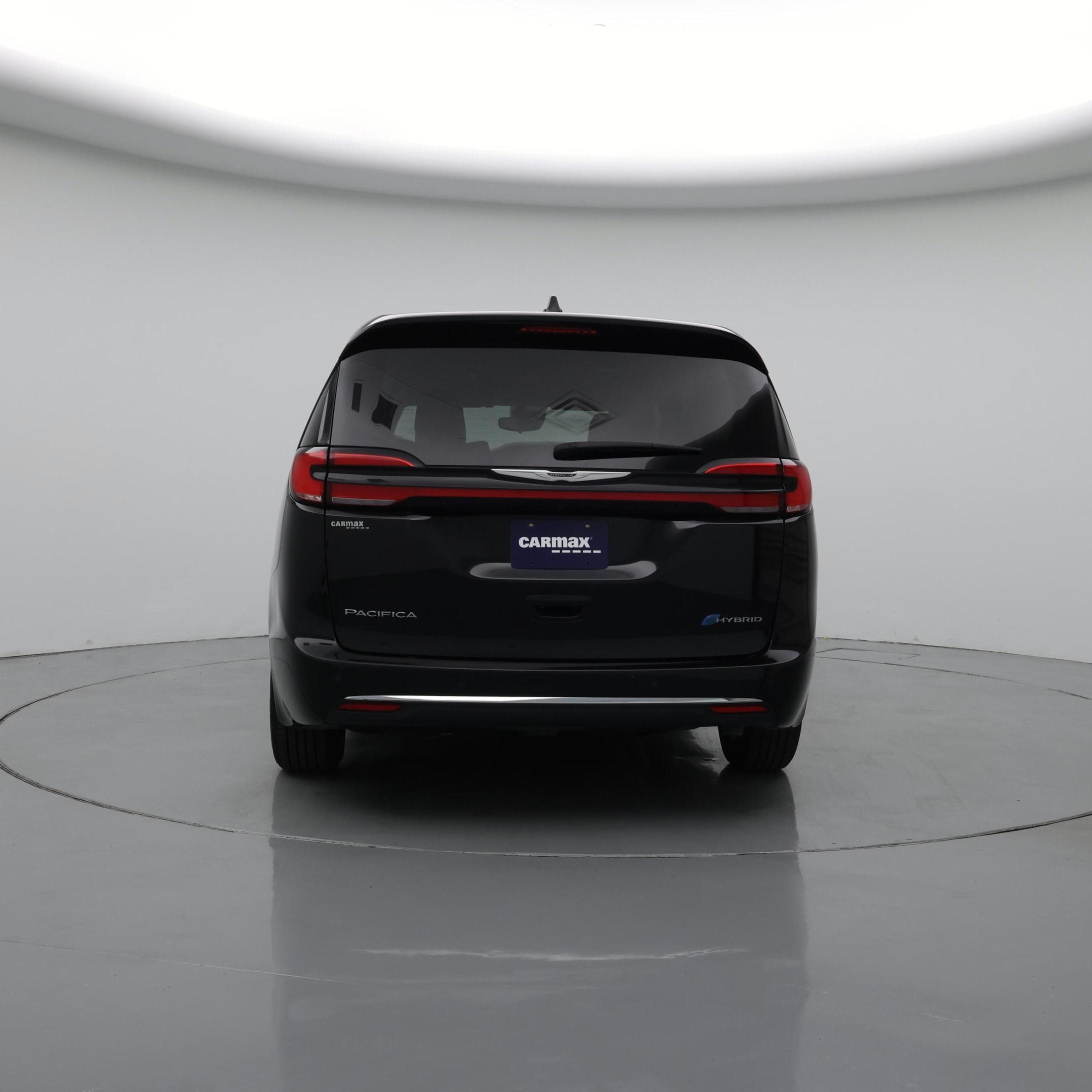 Thumbnail: 2024 Chrysler Pacifica - 6