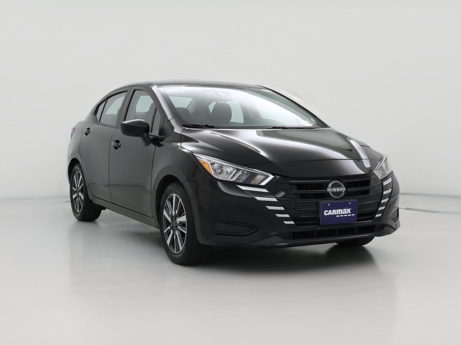 2023 Nissan Versa Sedan SV