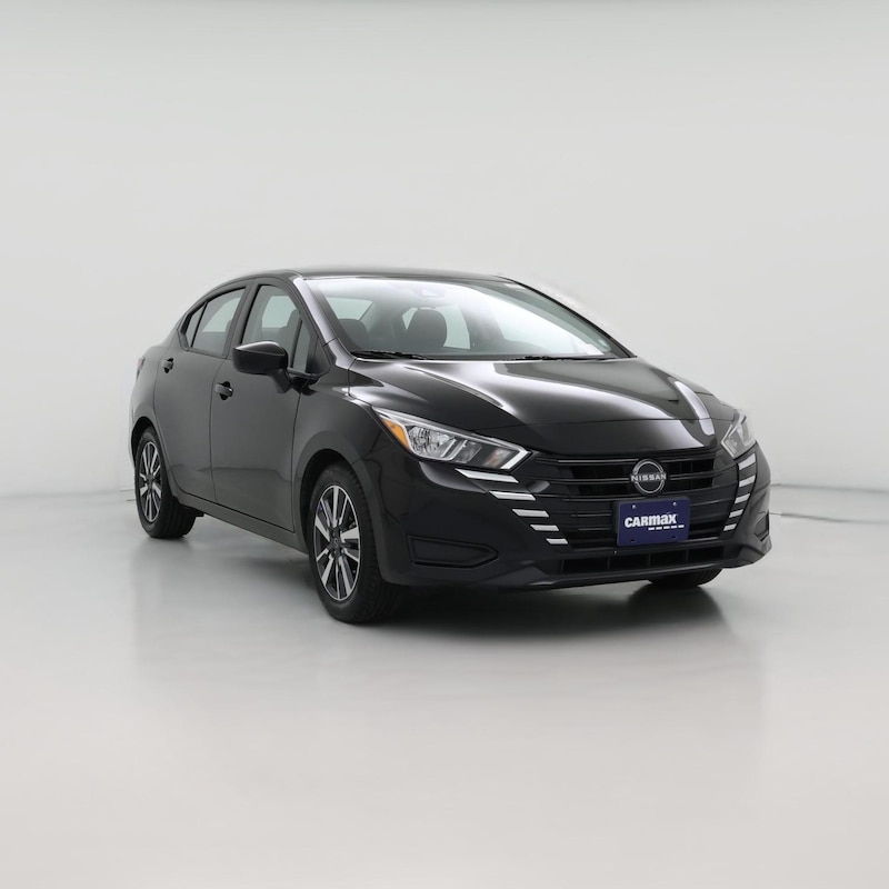 2023 Nissan Versa SV