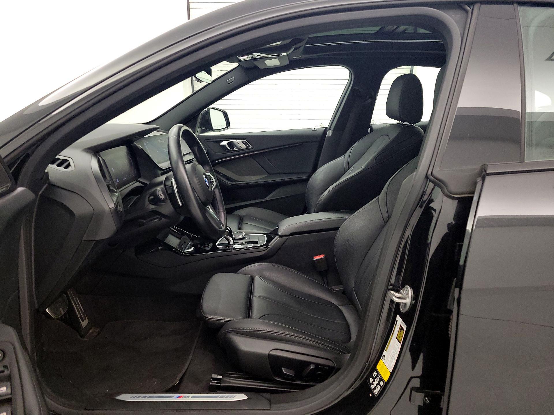 Thumbnail: 2023 BMW 2 Series - 11