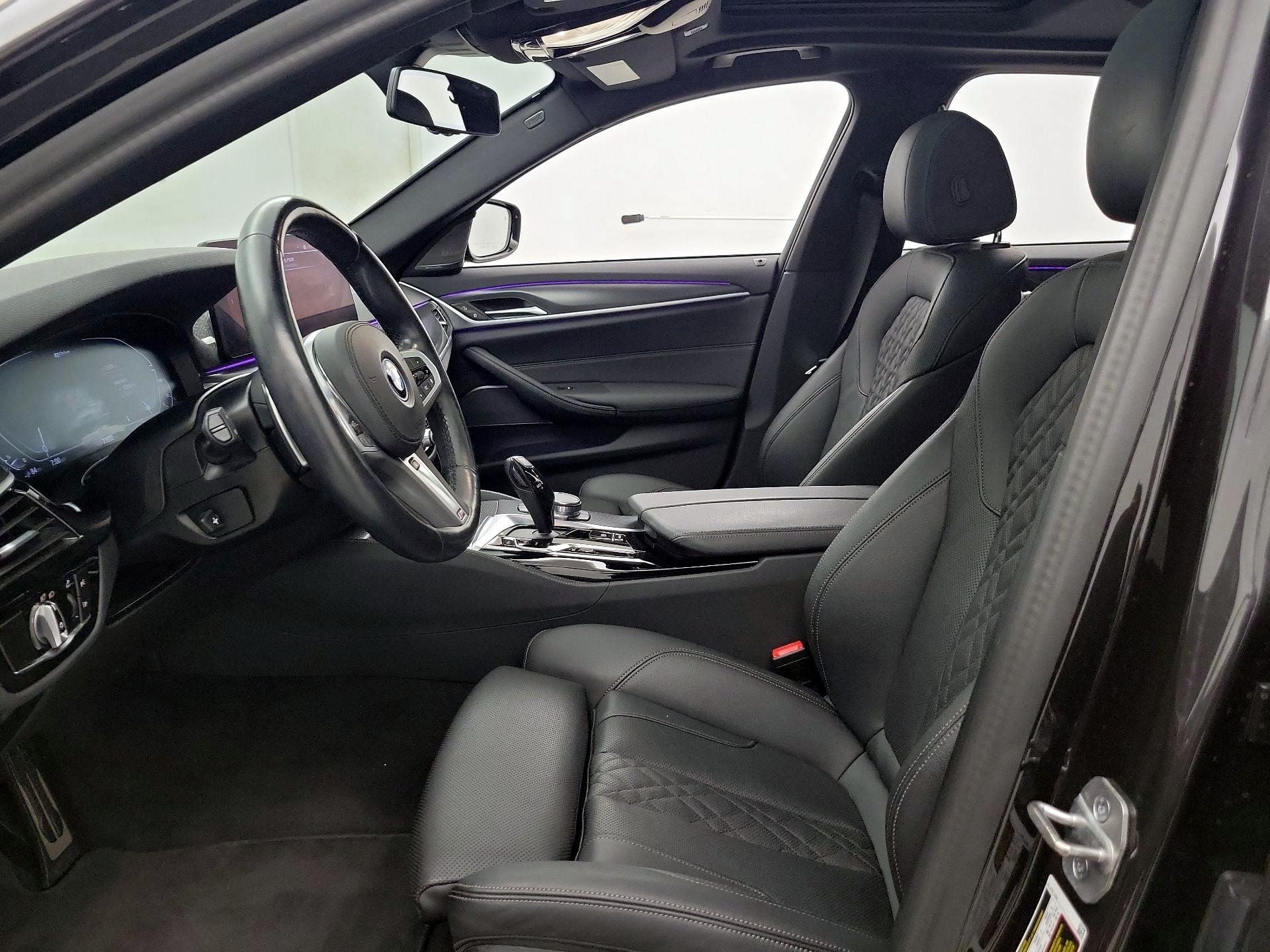 Thumbnail: 2023 BMW 5 Series - 11