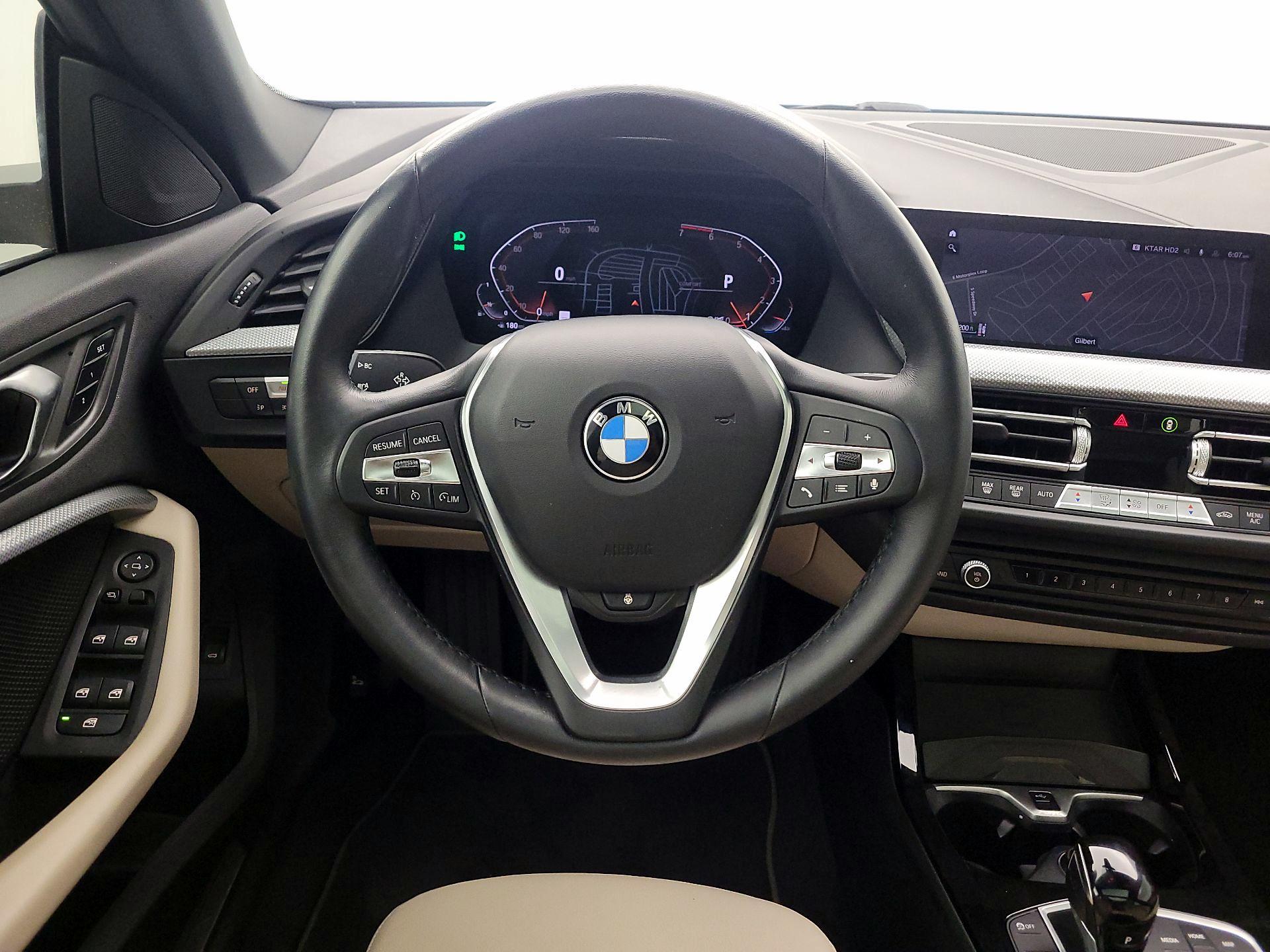 Thumbnail: 2023 BMW 2 Series - 10