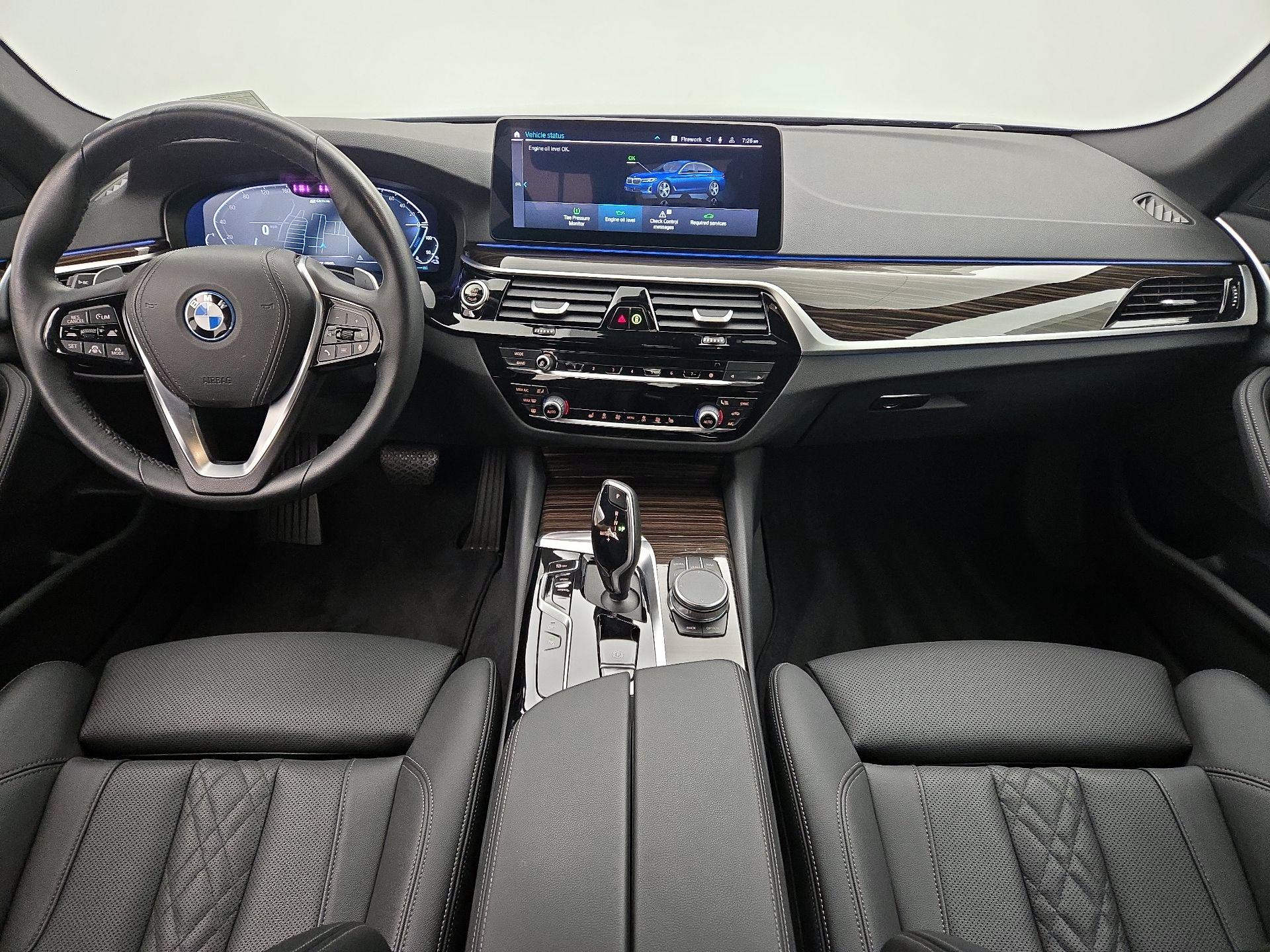 Thumbnail: 2023 BMW 5 Series - 9