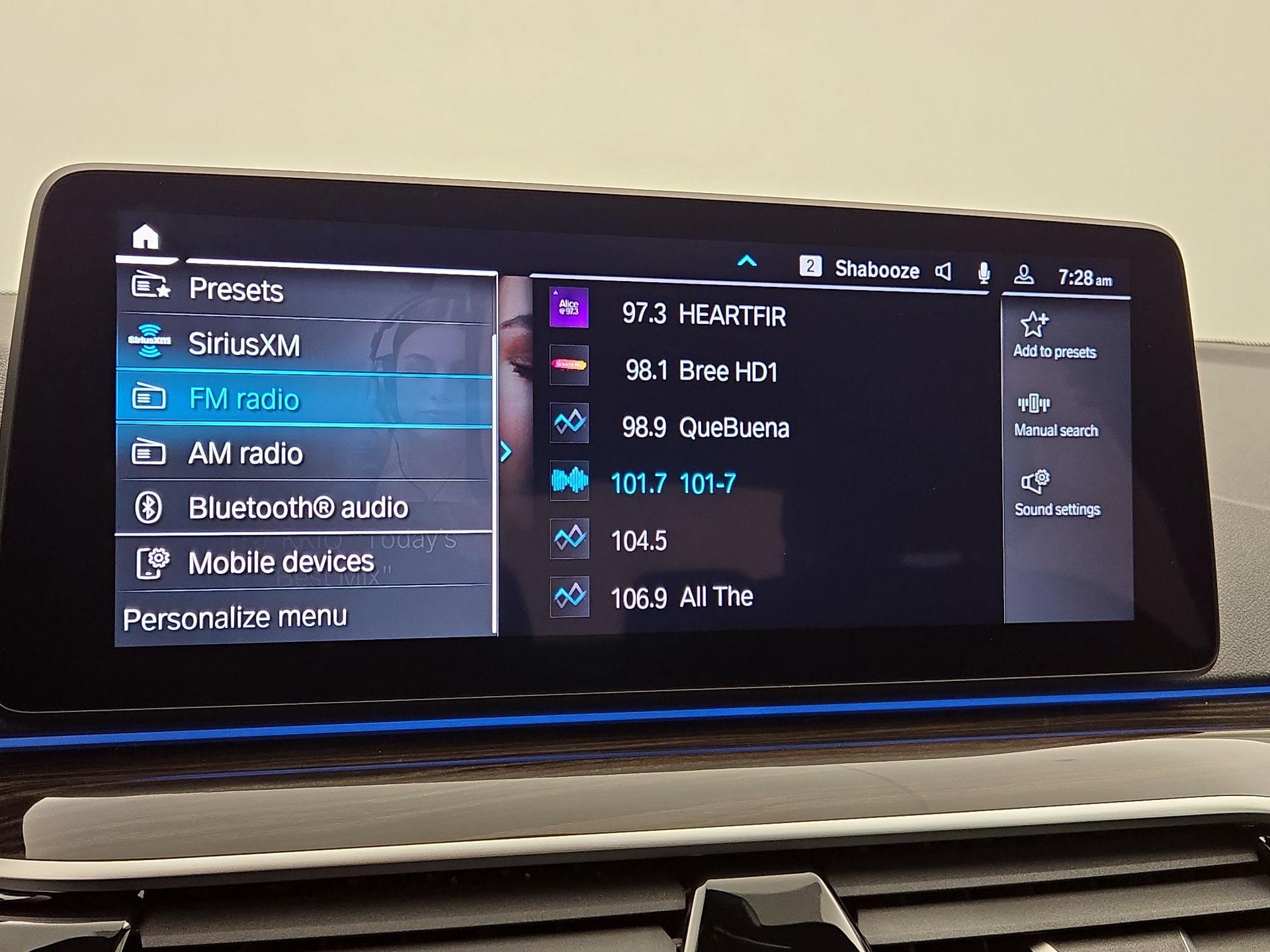 Thumbnail: 2023 BMW 5 Series - 16