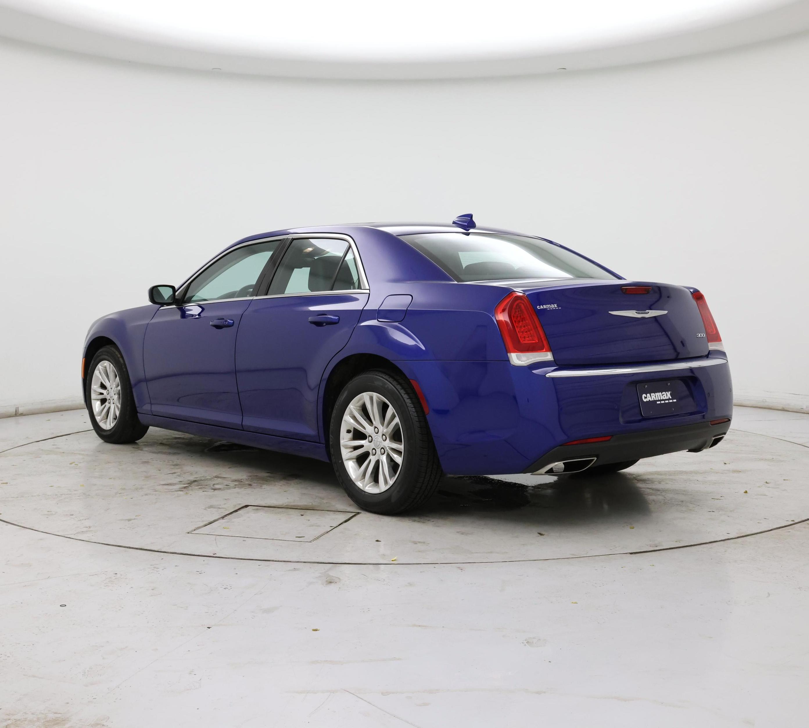 Thumbnail: 2021 Chrysler 300 - 2