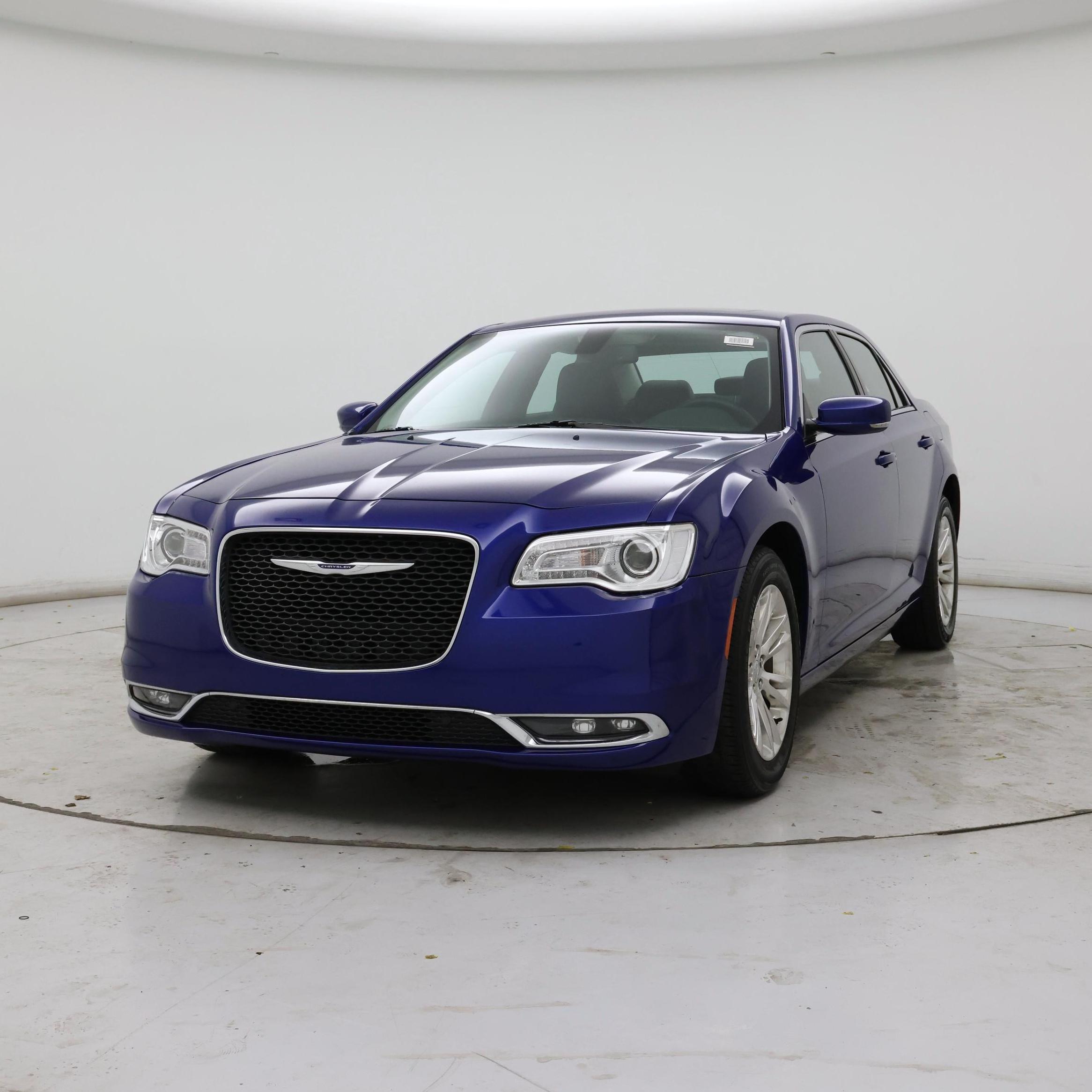 Thumbnail: 2021 Chrysler 300 - 4