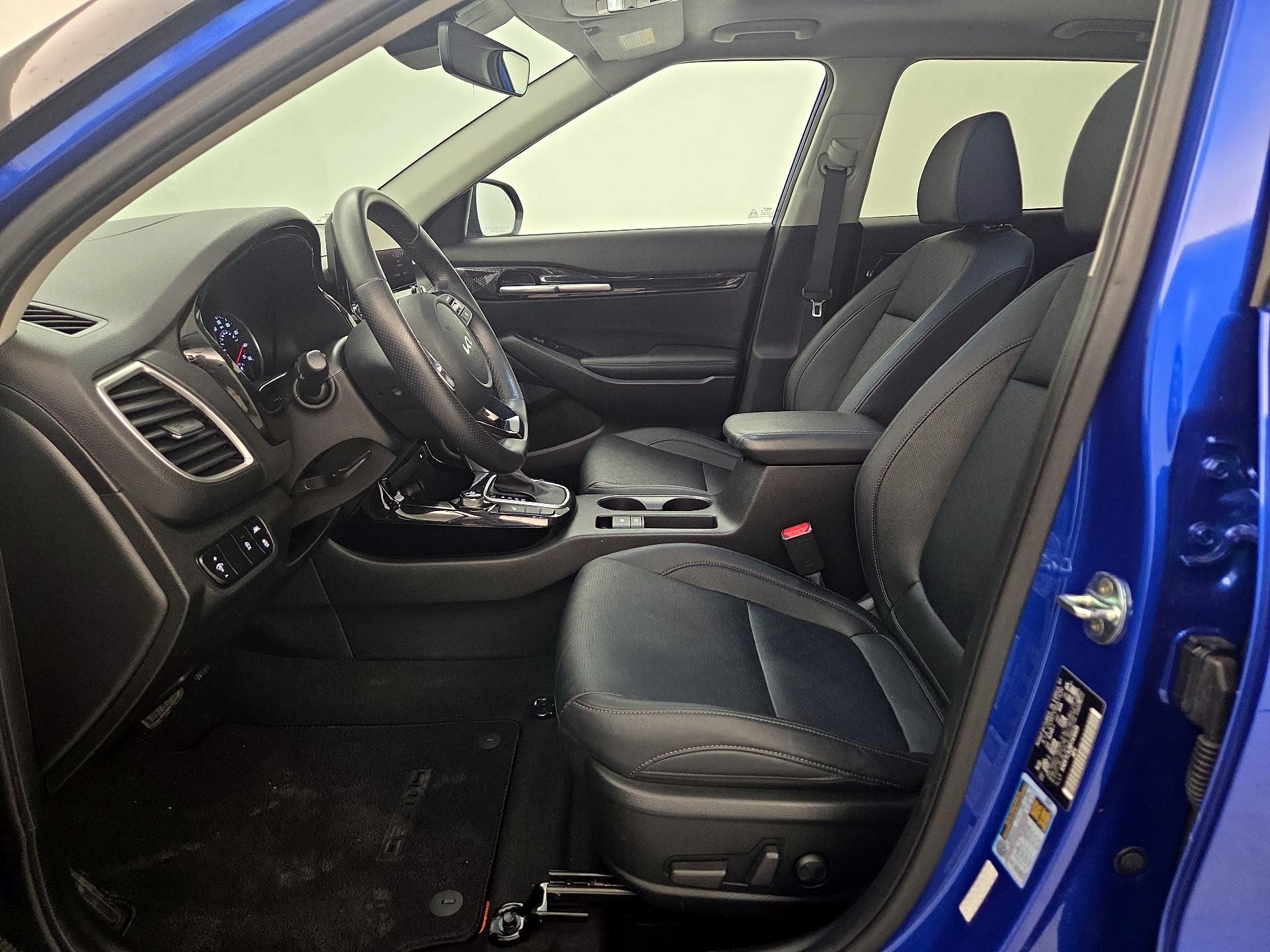 Thumbnail: 2023 Kia Seltos - 11