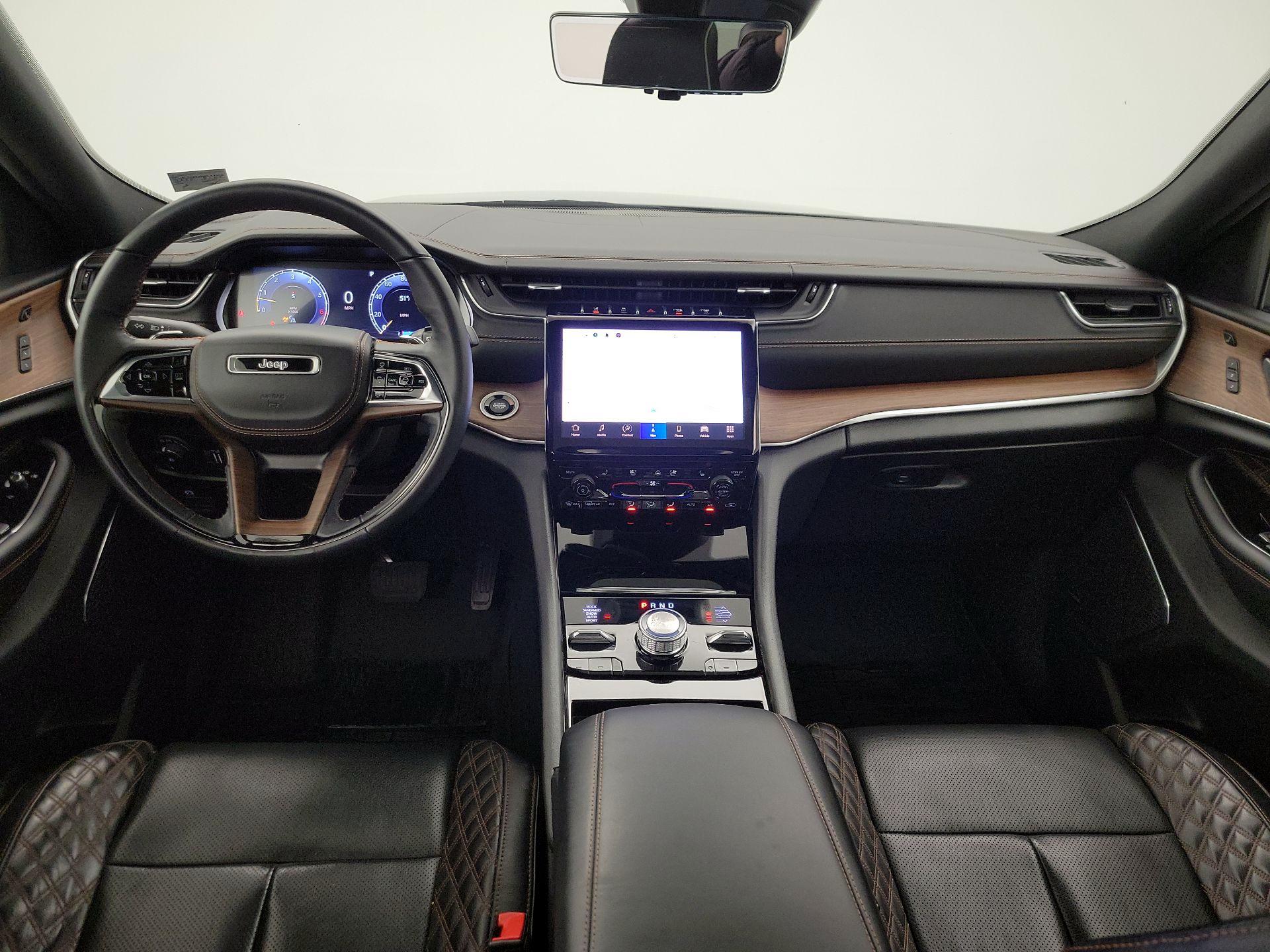 Thumbnail: 2022 Jeep Grand Cherokee - 9