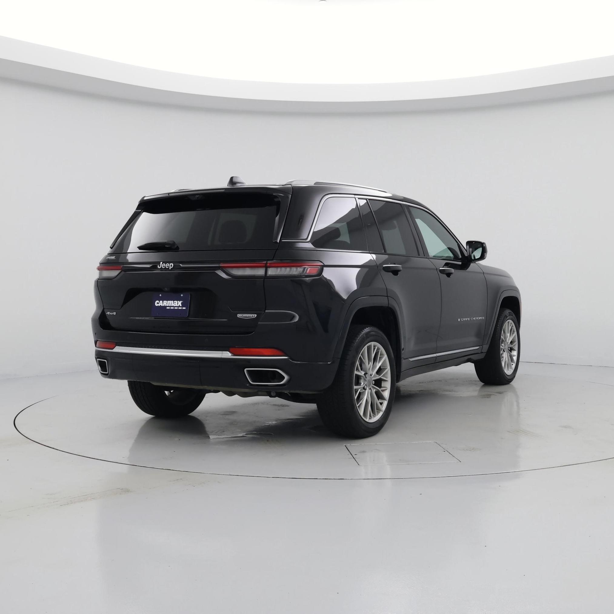 Thumbnail: 2022 Jeep Grand Cherokee - 8