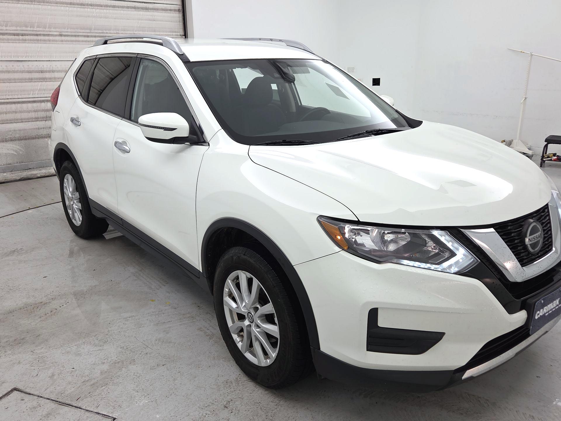 Thumbnail: 2019 Nissan Rogue - 1