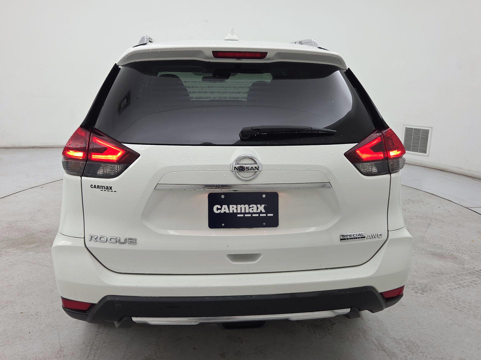 Thumbnail: 2019 Nissan Rogue - 6