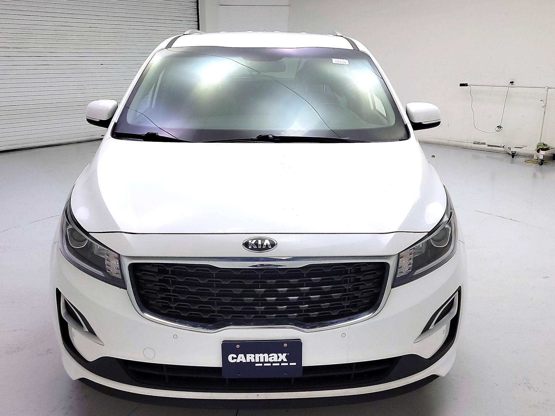 Thumbnail: 2019 Kia Sedona - 2