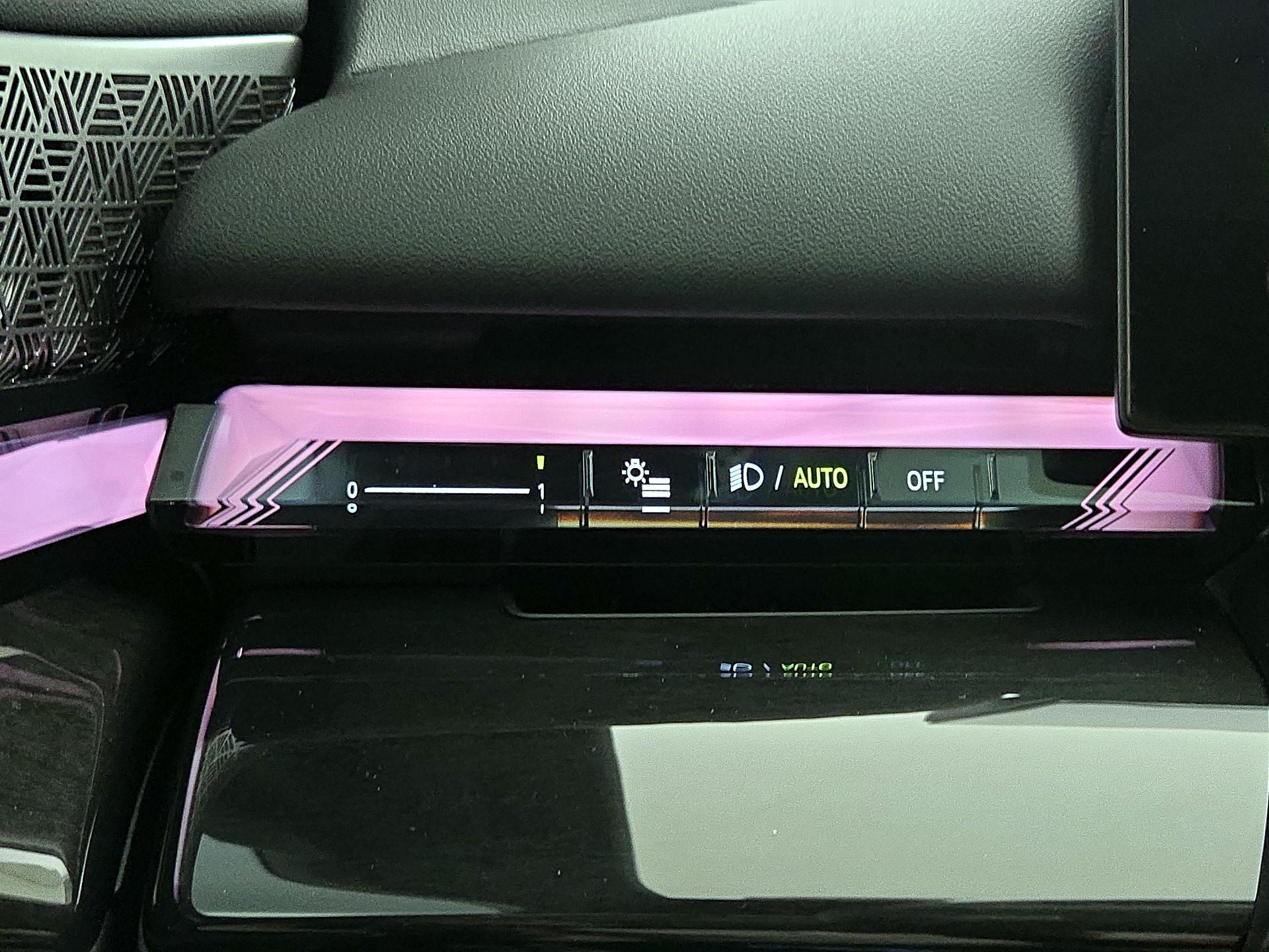 Thumbnail: 2024 BMW 5 Series - 13