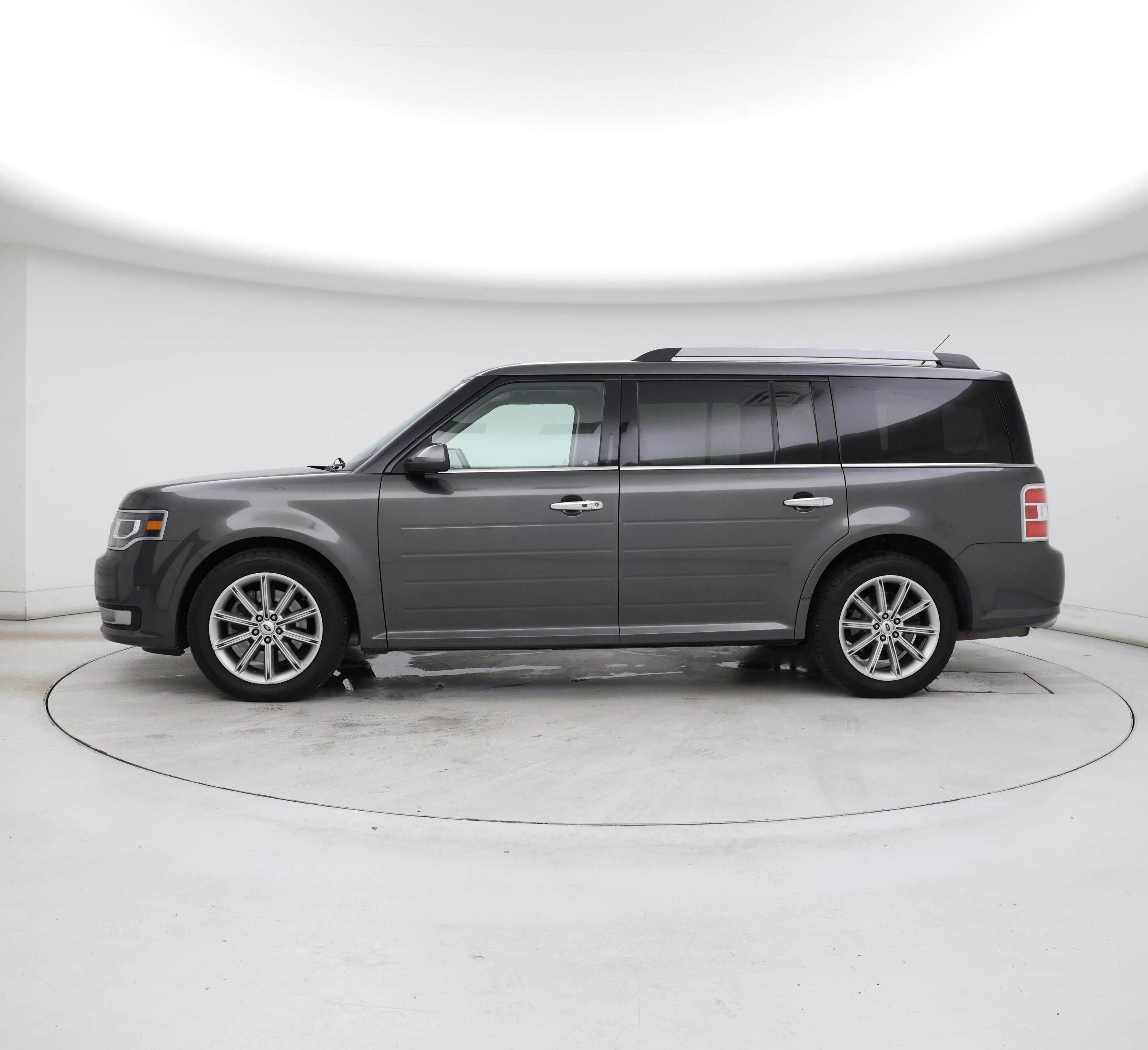 Thumbnail: 2019 Ford Flex - 3