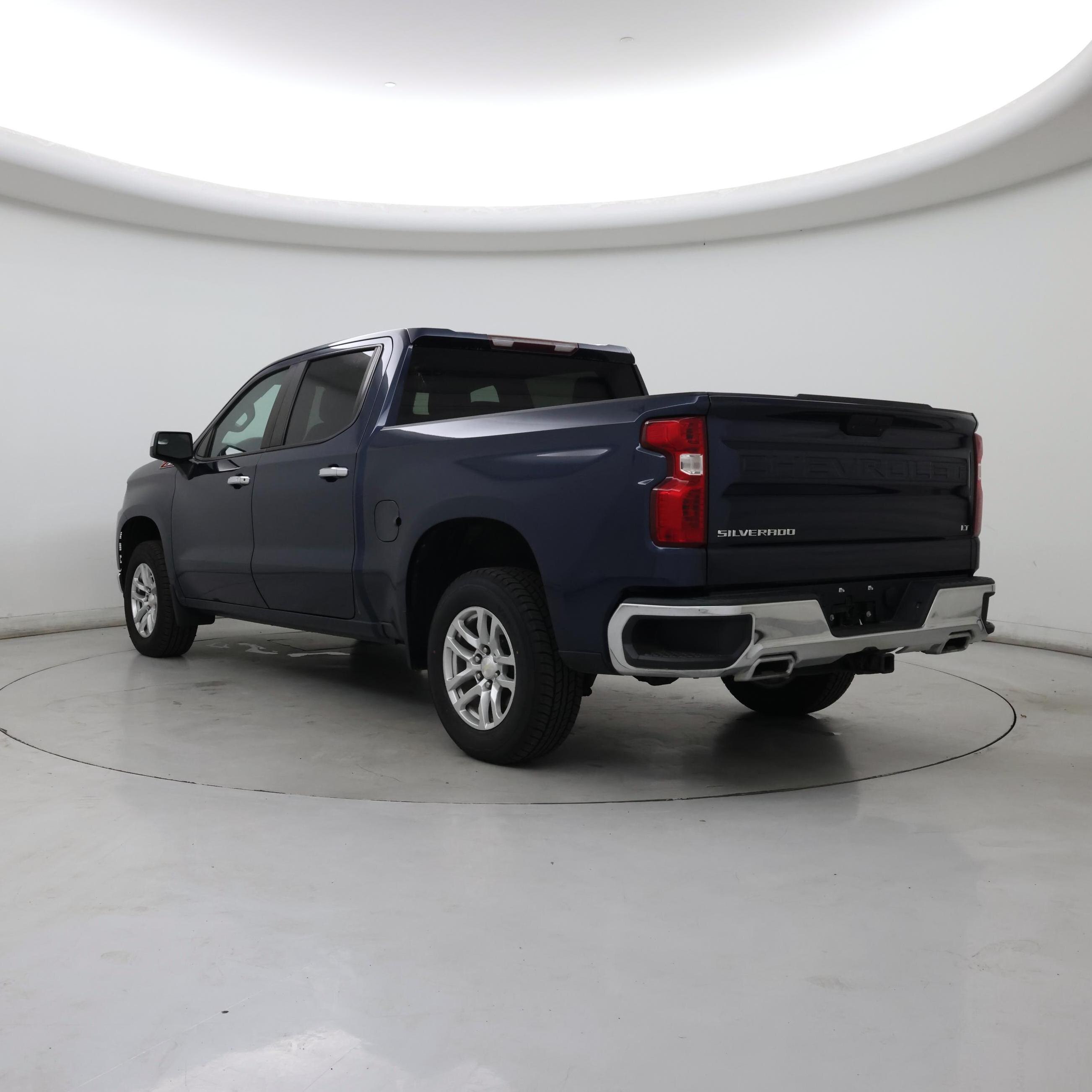 Thumbnail: 2021 Chevrolet Silverado 1500 - 2