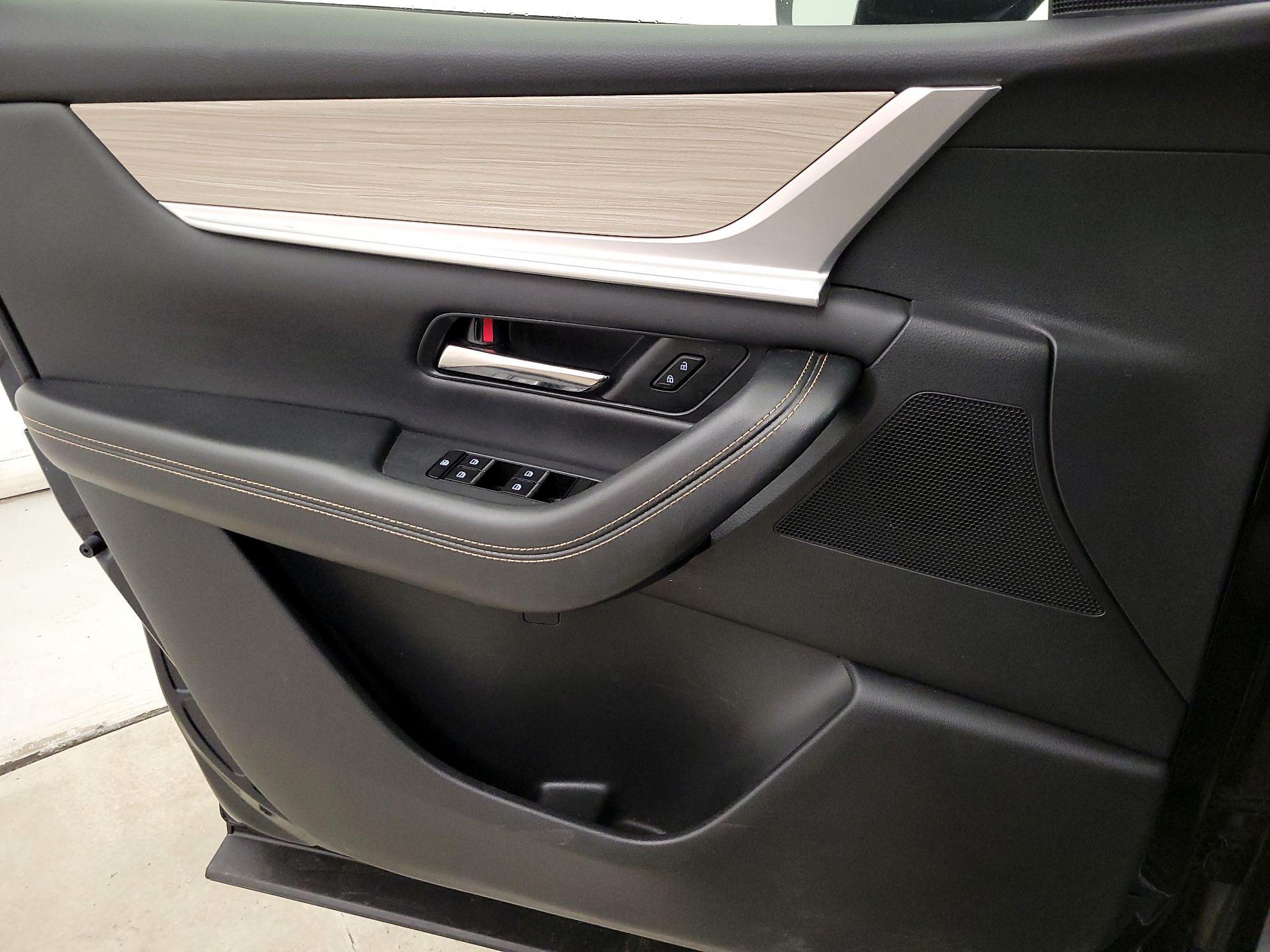 Thumbnail: 2024 Mazda CX-90 - 12