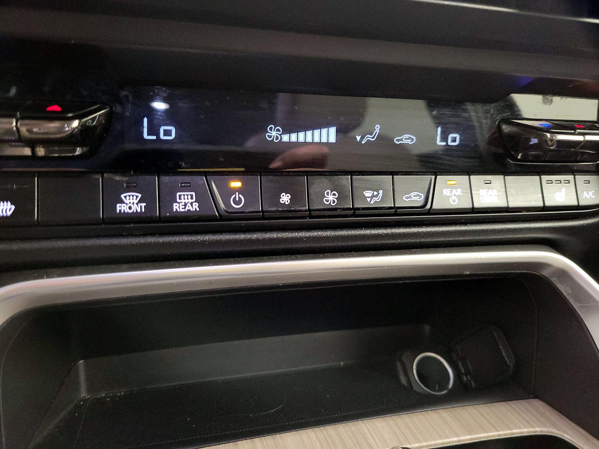 Thumbnail: 2024 Mazda CX-90 - 16