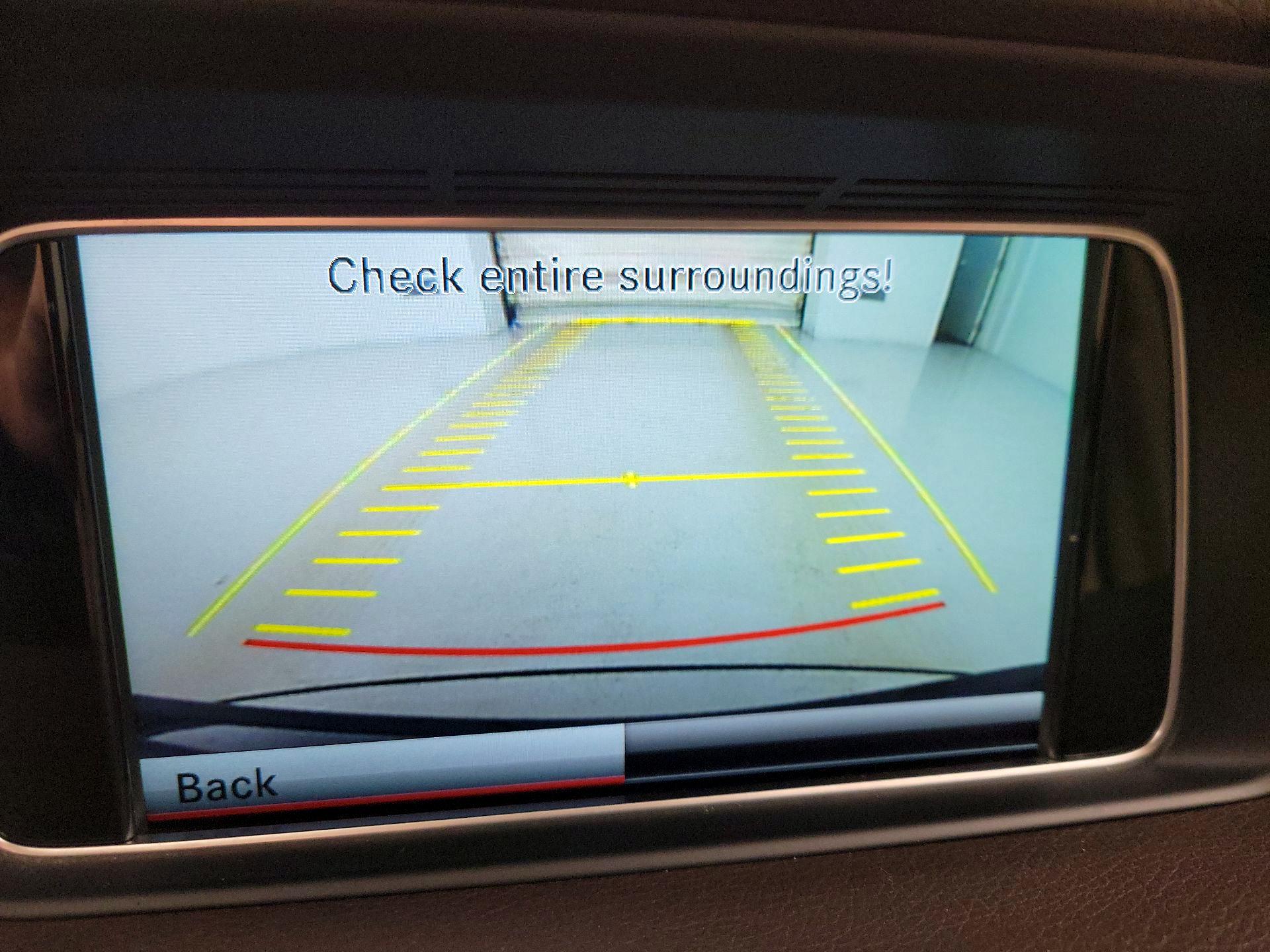 Thumbnail: 2015 Mercedes-Benz E-Class - 15