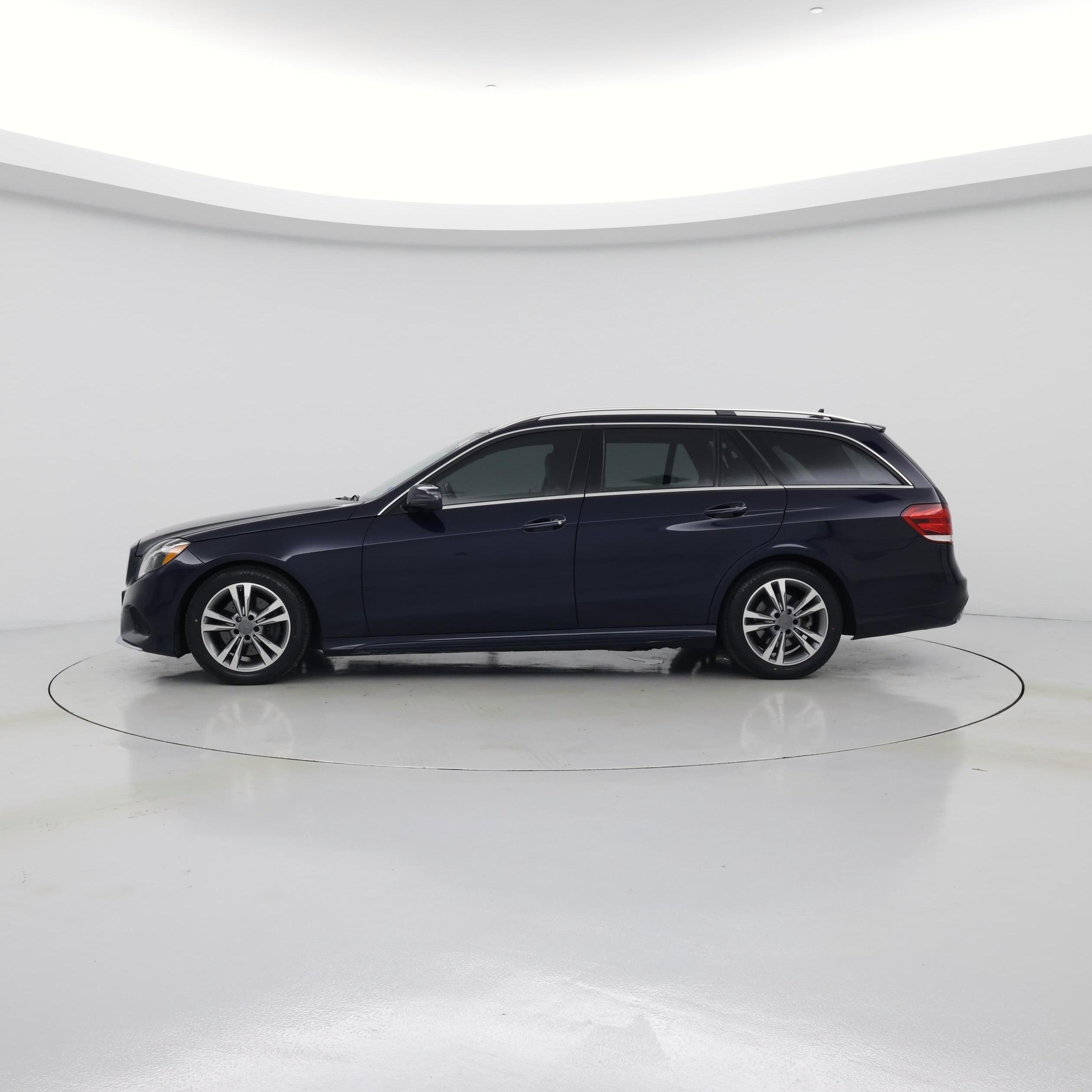 Thumbnail: 2015 Mercedes-Benz E-Class - 3