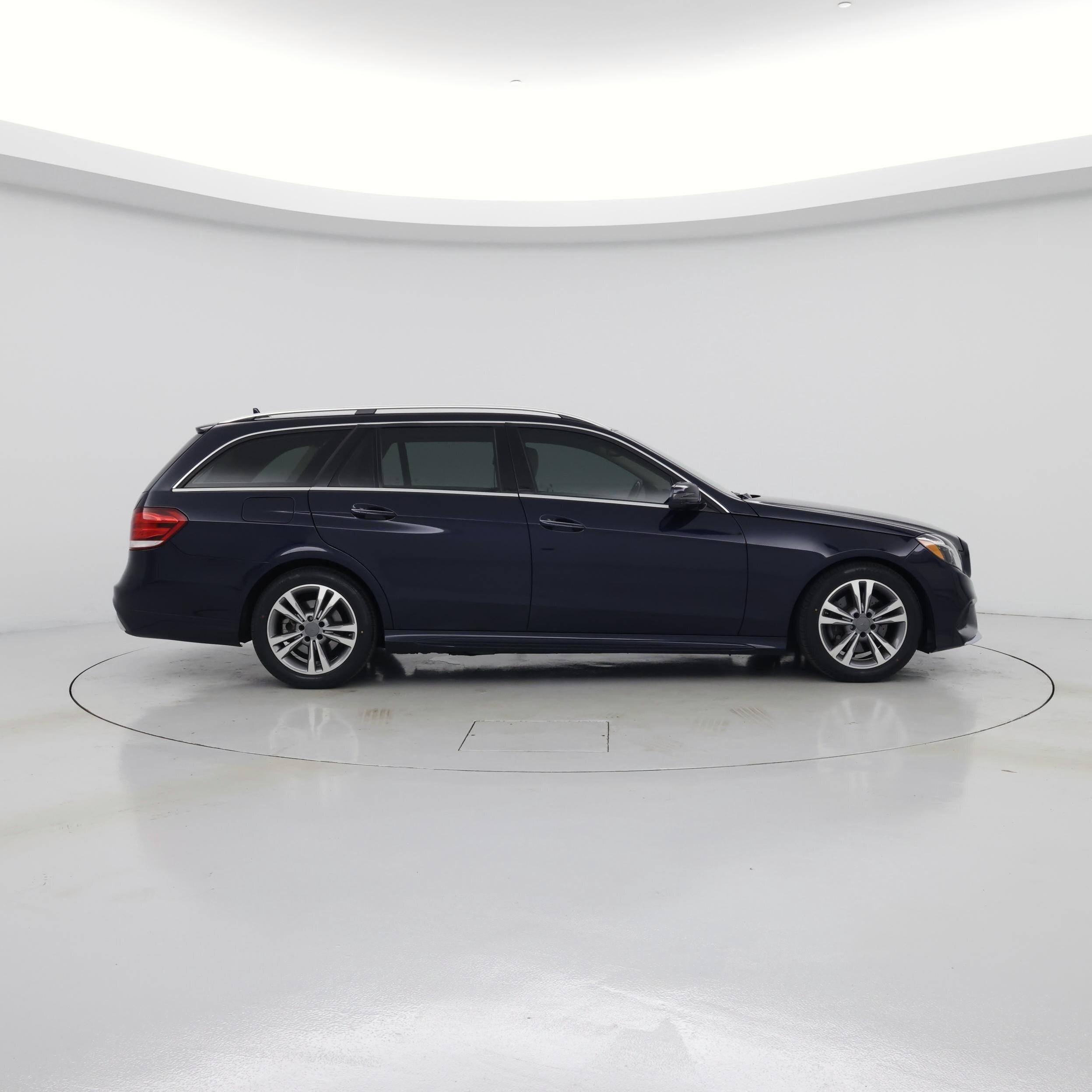 Thumbnail: 2015 Mercedes-Benz E-Class - 7