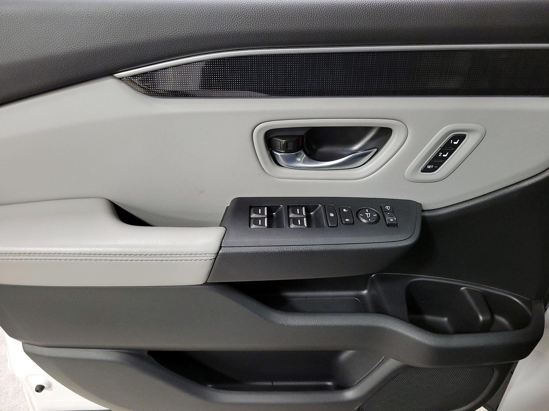 Thumbnail: 2025 Honda Pilot - 12