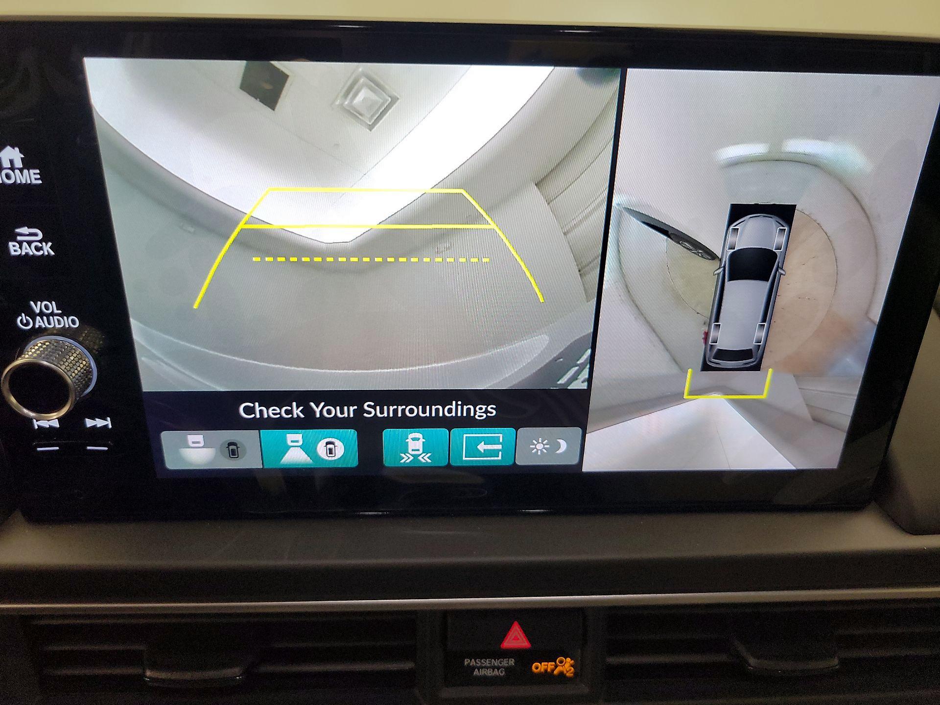 Thumbnail: 2025 Honda Pilot - 15