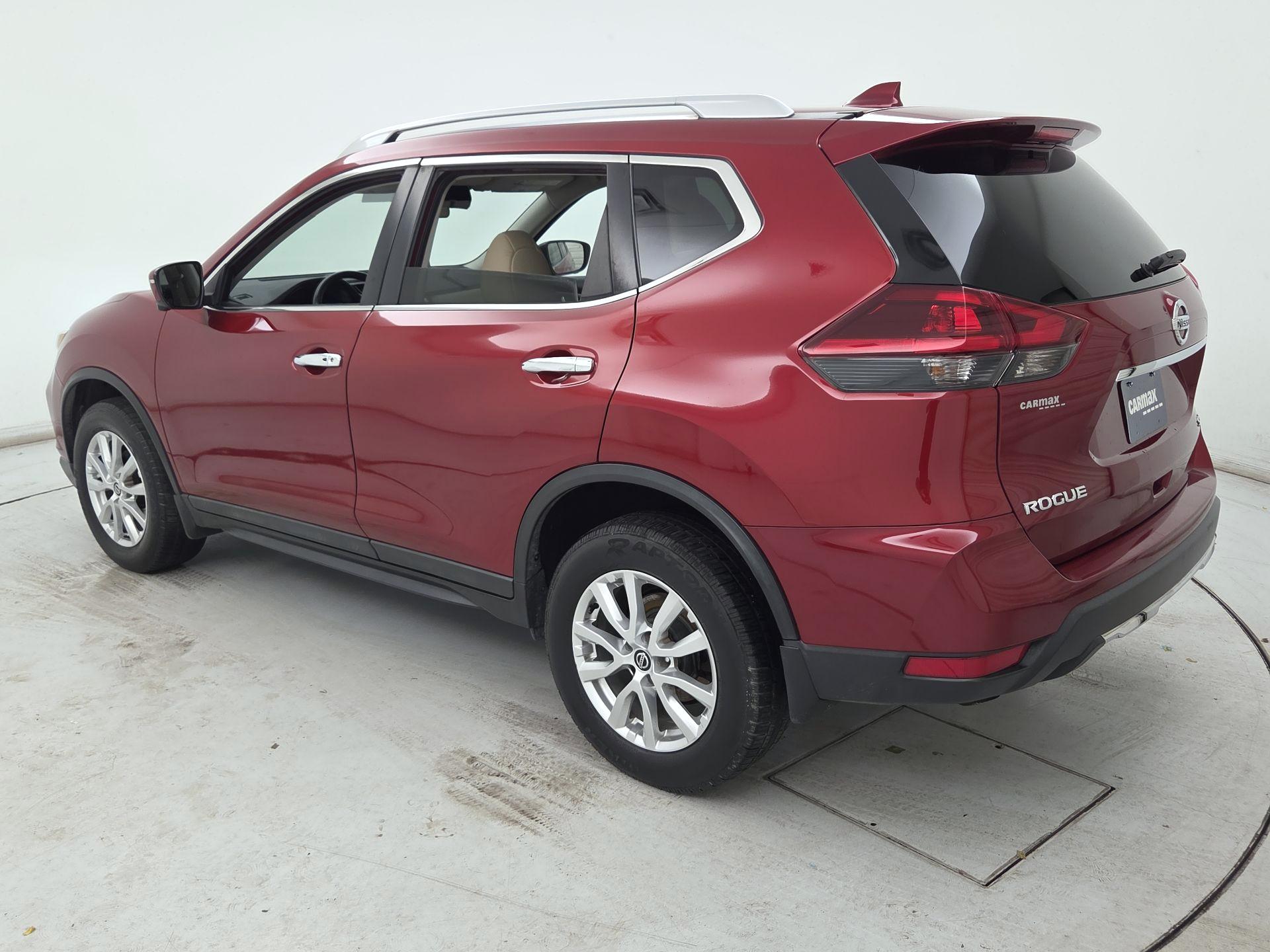 Thumbnail: 2018 Nissan Rogue - 7