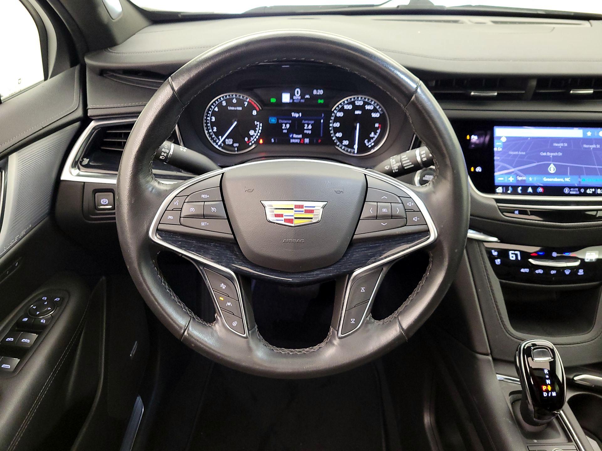 Thumbnail: 2024 Cadillac XT5 - 10