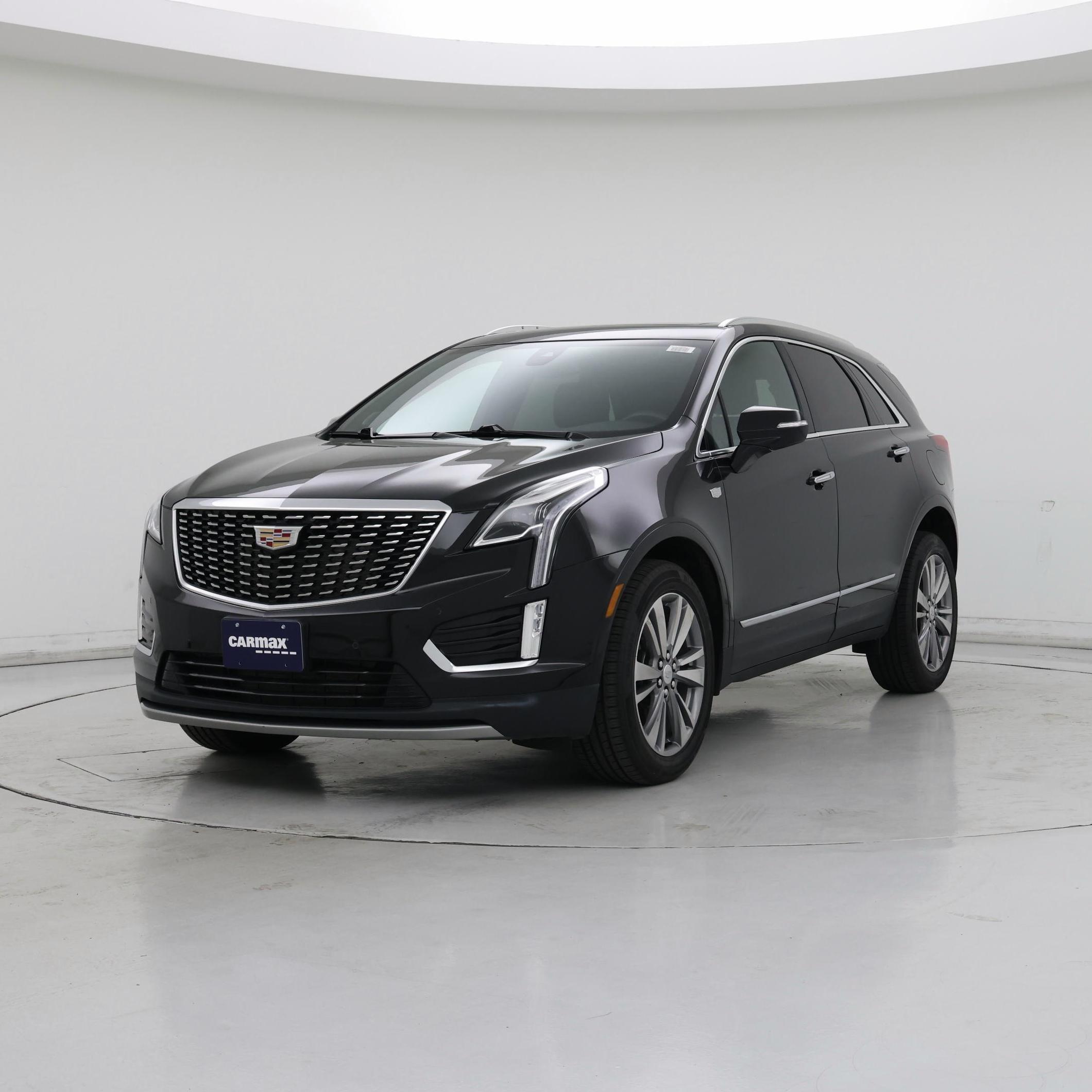 Thumbnail: 2024 Cadillac XT5 - 4