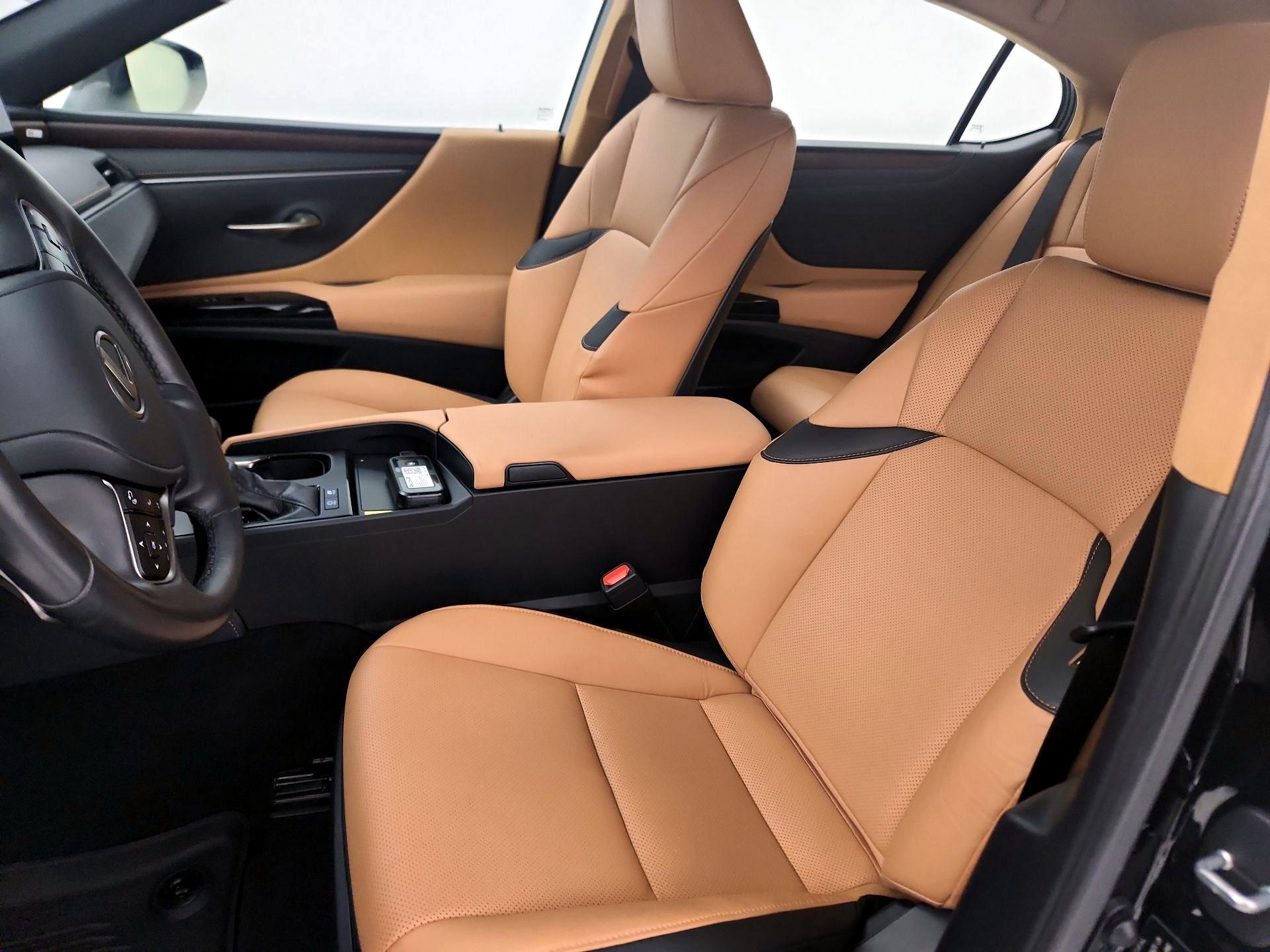 Thumbnail: 2025 Lexus ES - 11