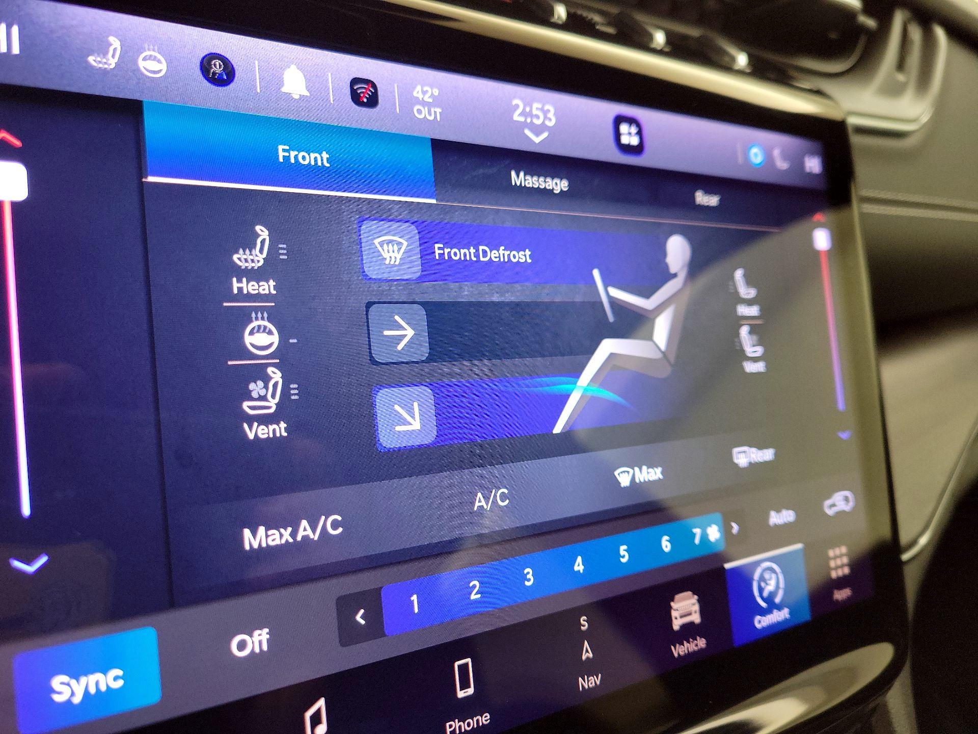 Thumbnail: 2023 Jeep Grand Cherokee - 17