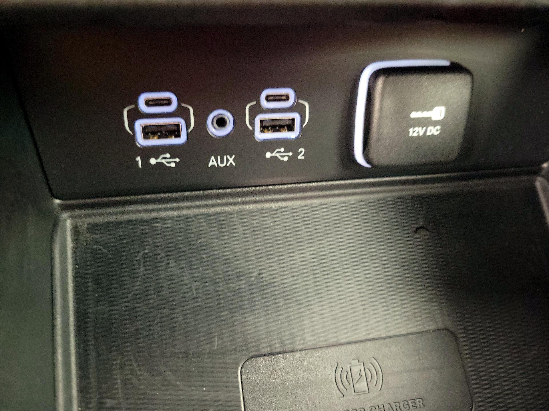 Thumbnail: 2023 Jeep Grand Cherokee - 19