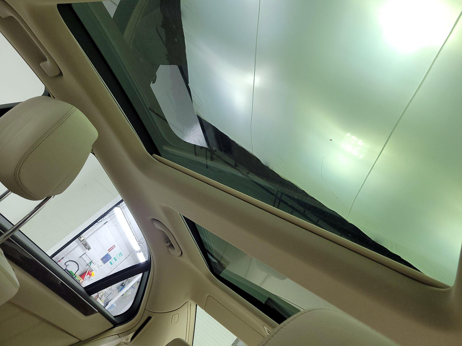 Thumbnail: 2016 Mercedes-Benz E-Class - 18