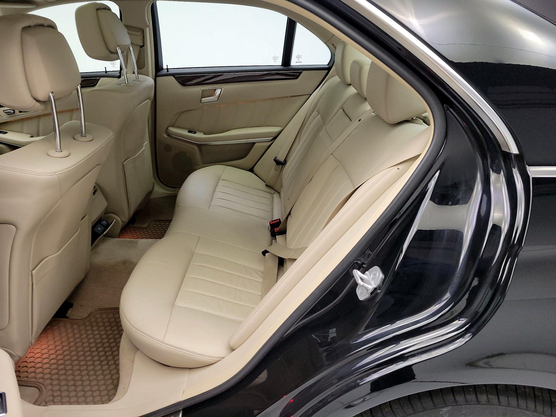 Thumbnail: 2016 Mercedes-Benz E-Class - 19