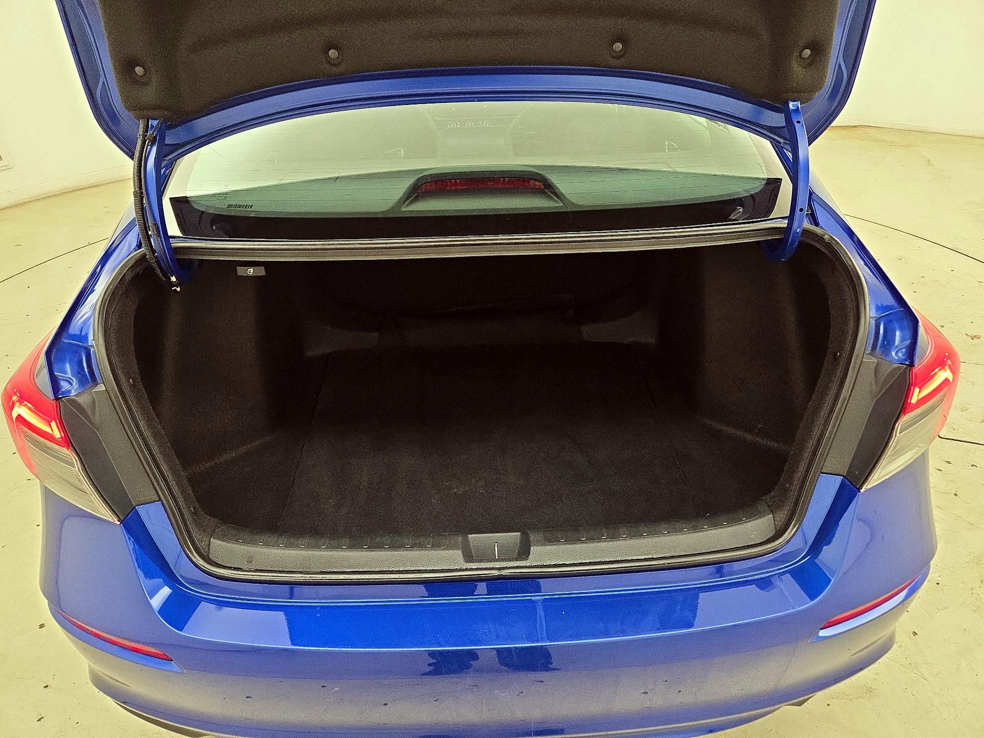 Thumbnail: 2023 Honda Civic - 19