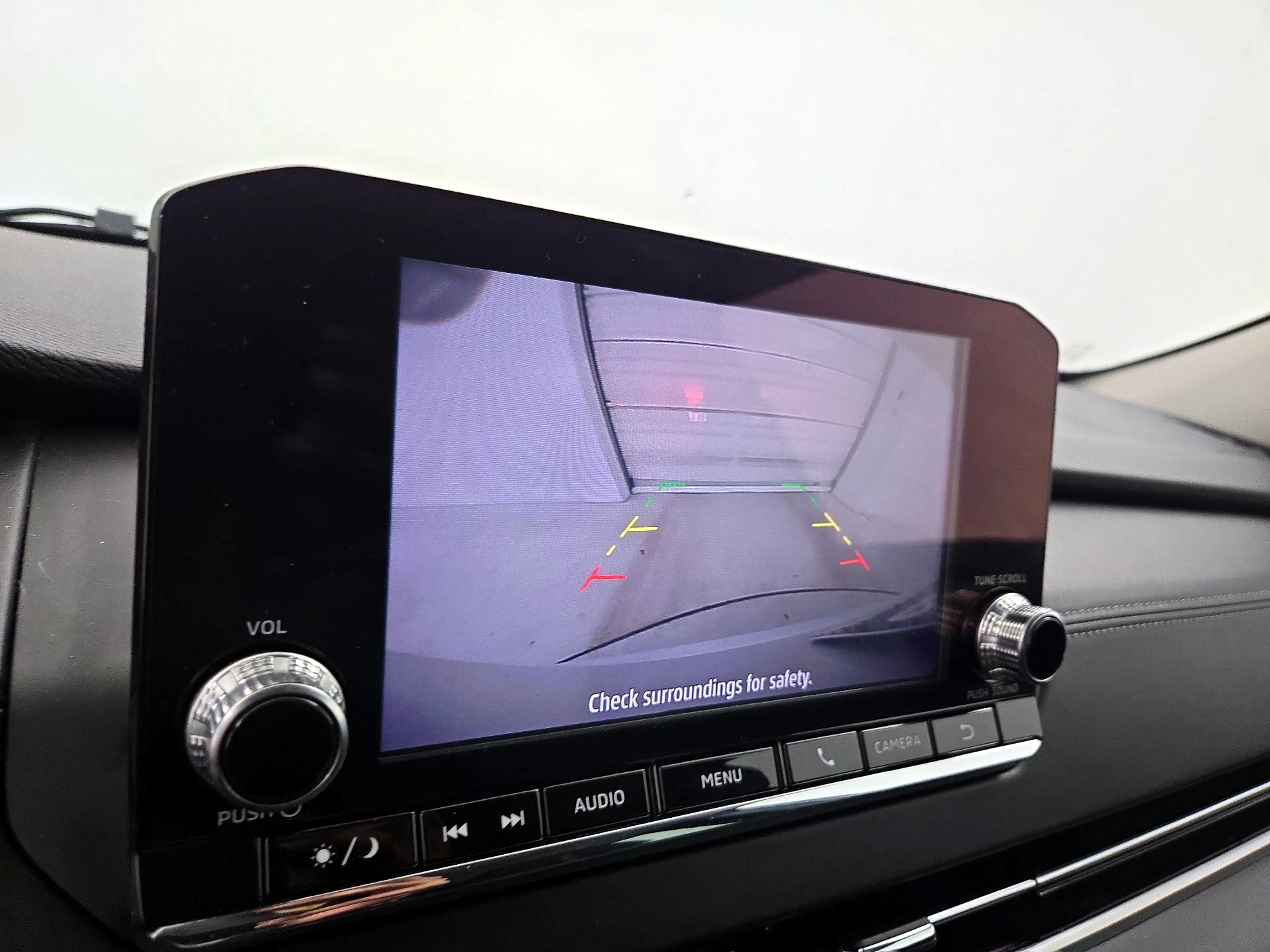 Thumbnail: 2022 Mitsubishi Outlander - 14