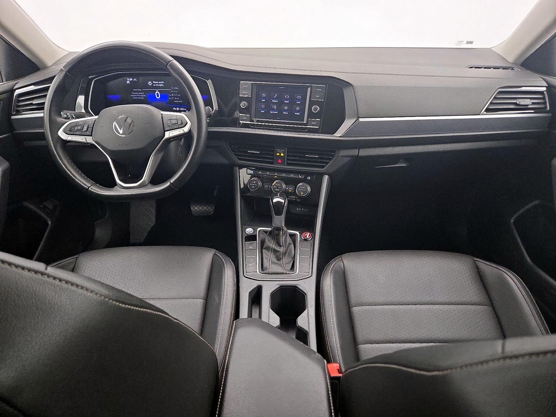 Thumbnail: 2023 Volkswagen Jetta - 9