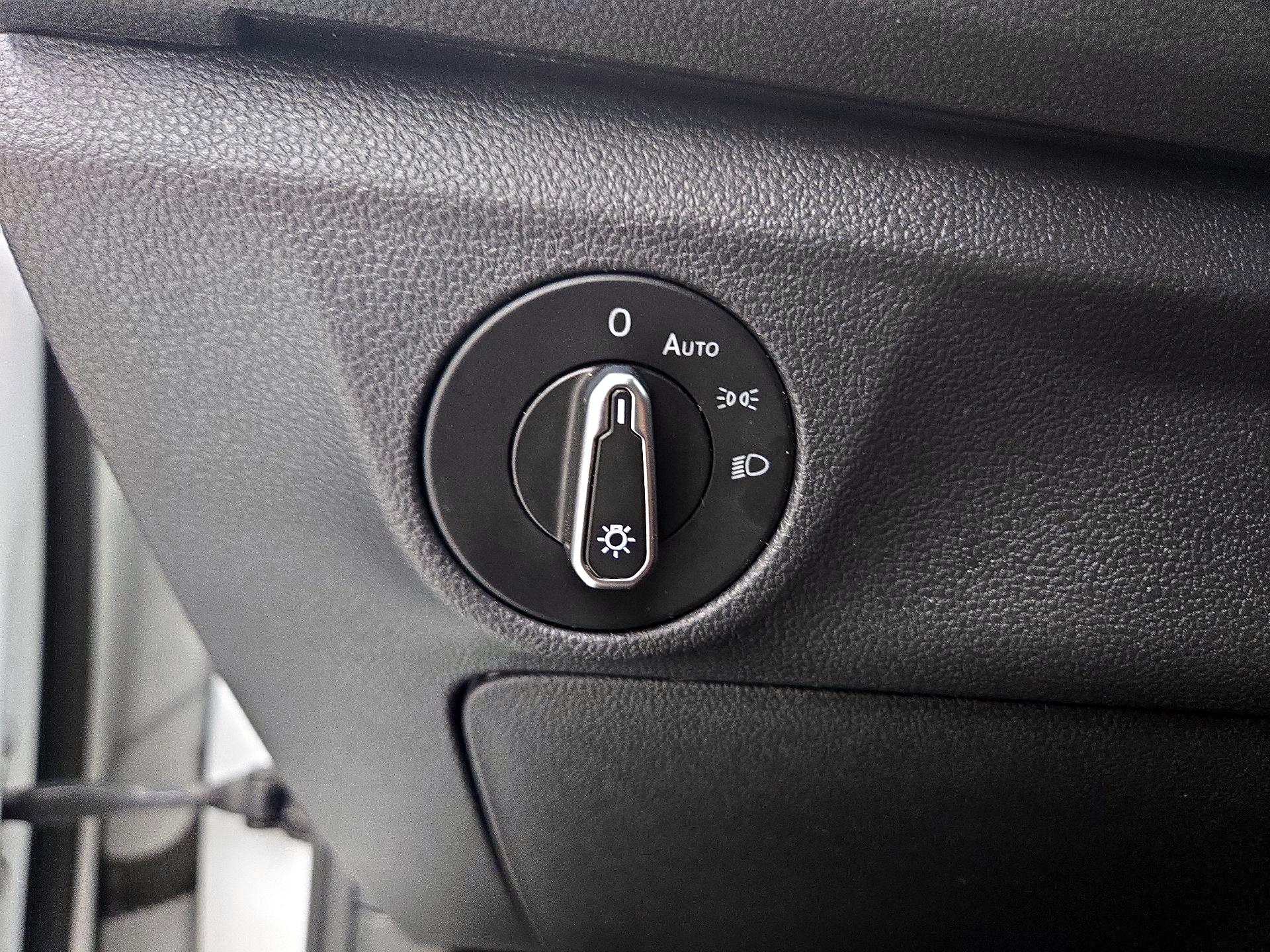 Thumbnail: 2023 Volkswagen Jetta - 13