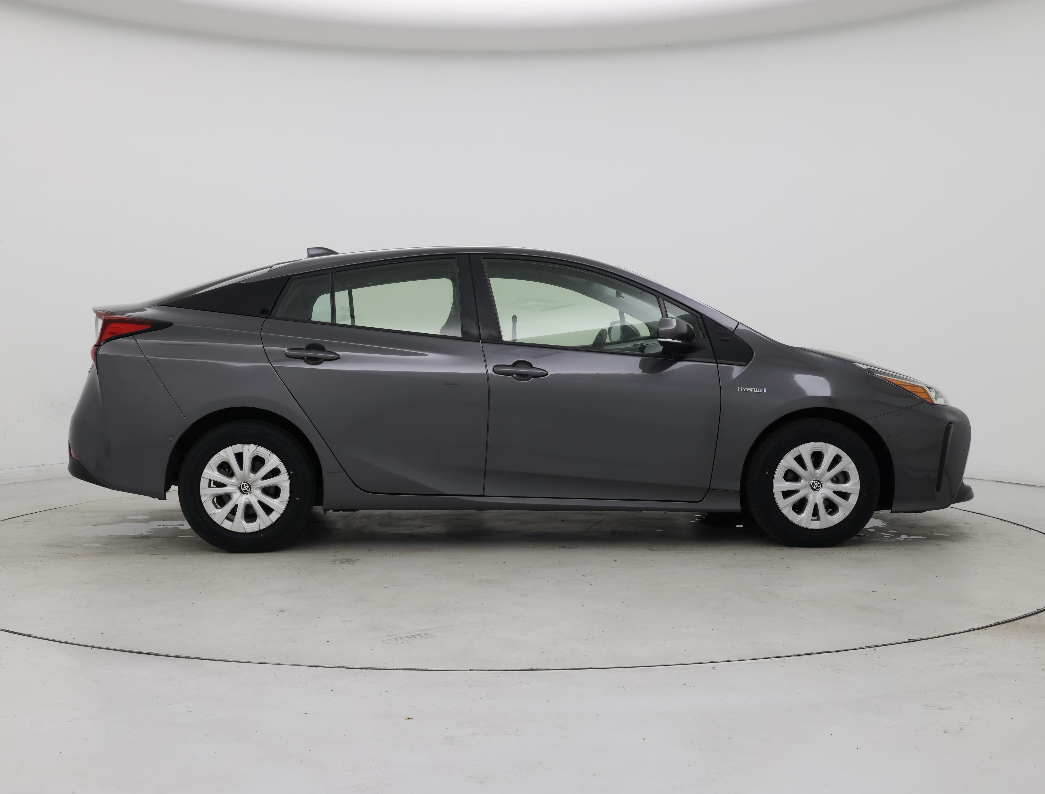 Thumbnail: 2022 Toyota Prius - 7